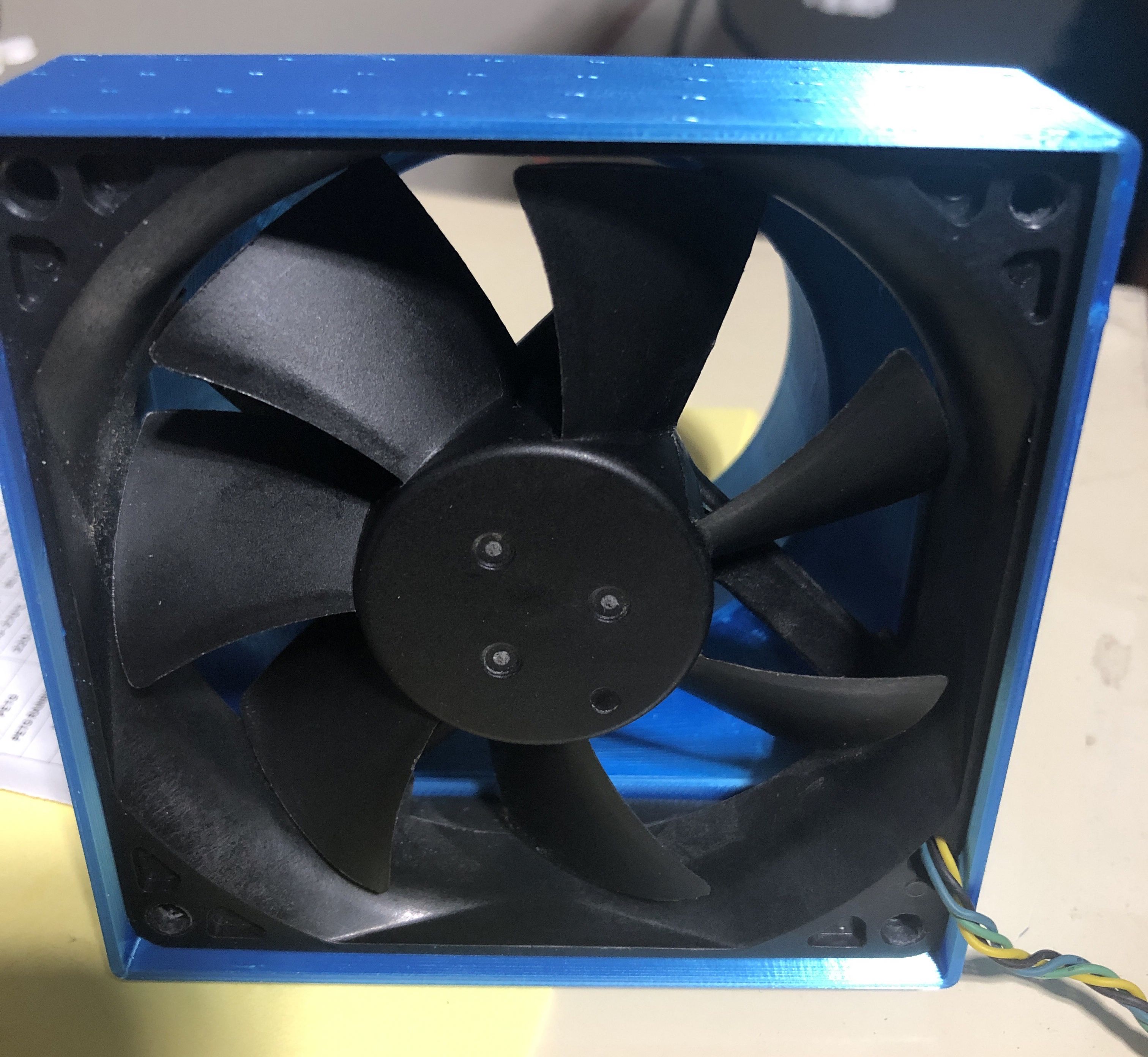 Exhaust Fan Shroud 92mm by terrypen Download free STL model