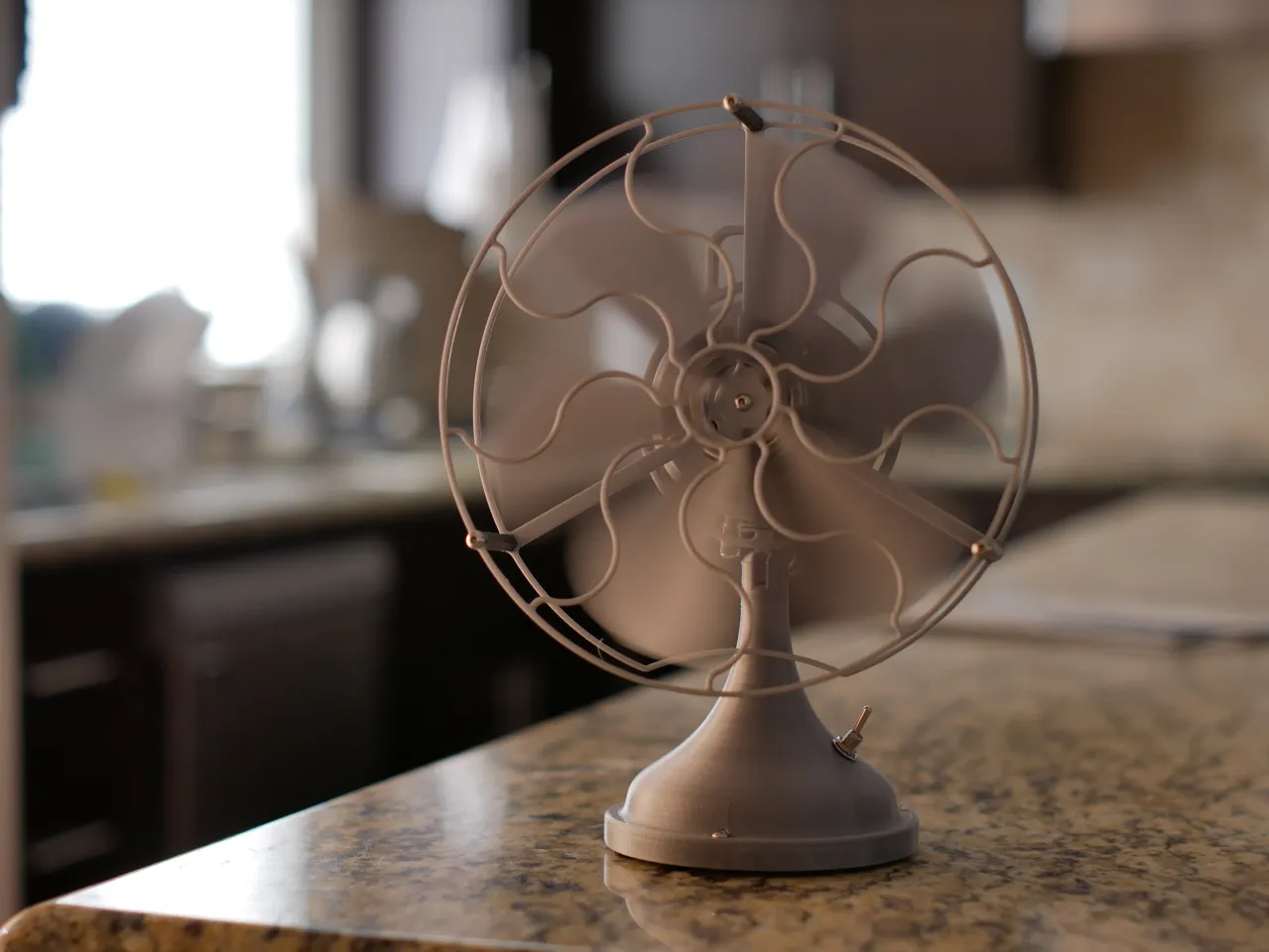 Retro Oscillating Fan - Redux by AlexY | Download free STL model