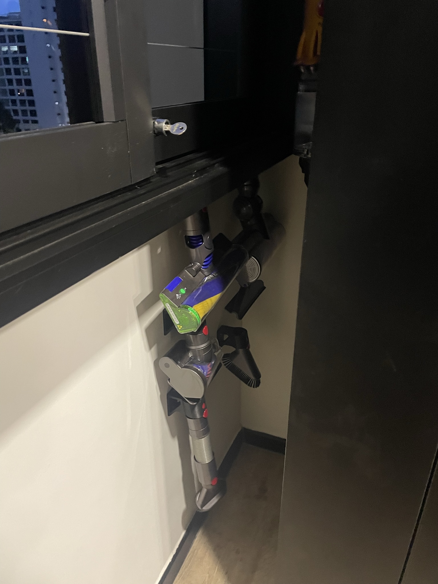 Dyson v12 Wall Mount with Lower Brace (M4 size holes) by rightenan