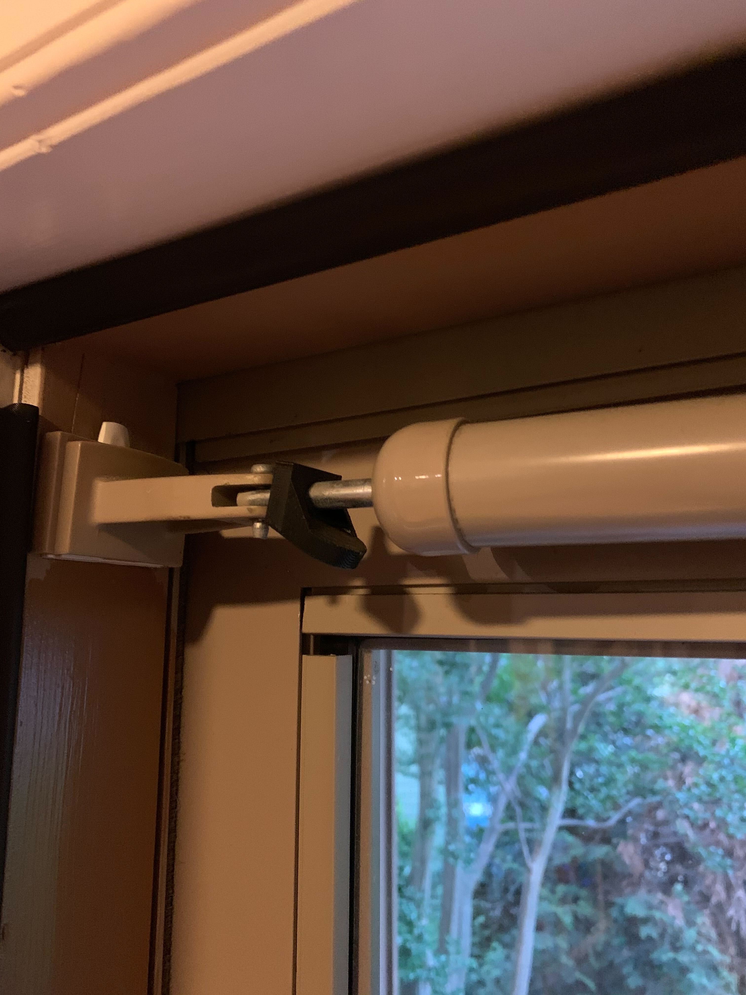 Screen Door piston hold-open clip