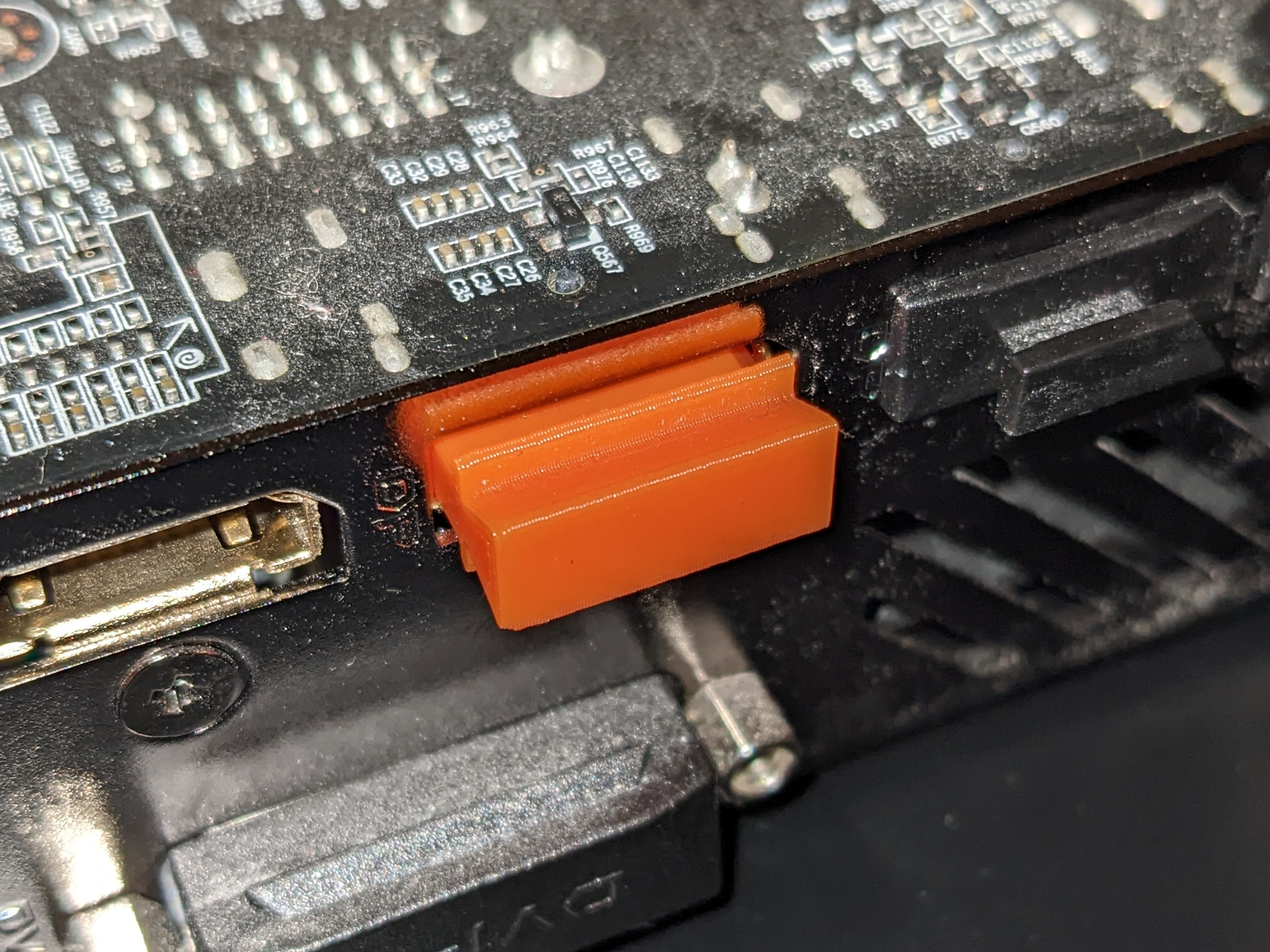 DisplayPort Dust Cover