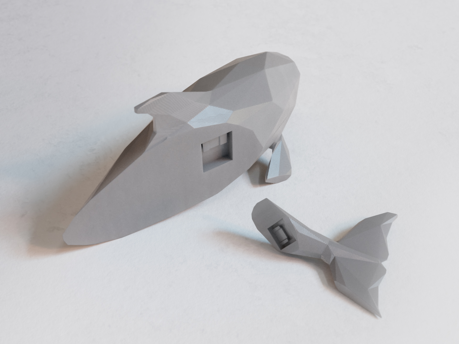 Miniatura 4 do modelo 3D Low Poly Wall Dolphin