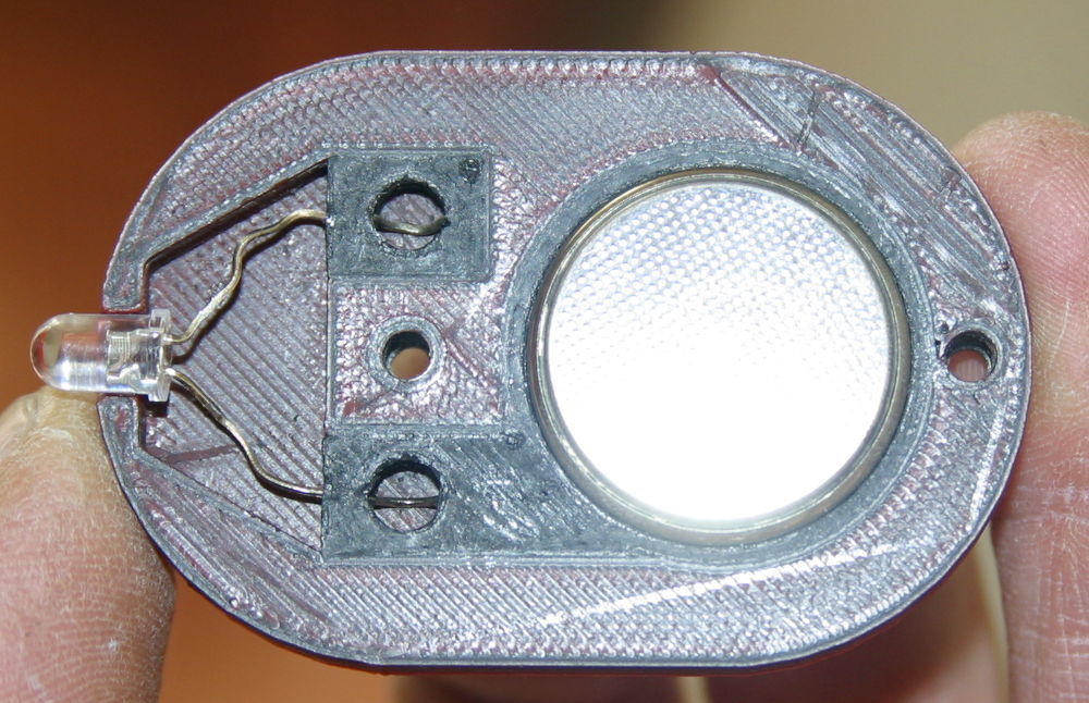 Miniatura 6 do modelo 3D Multi material Mini Torch Keychain