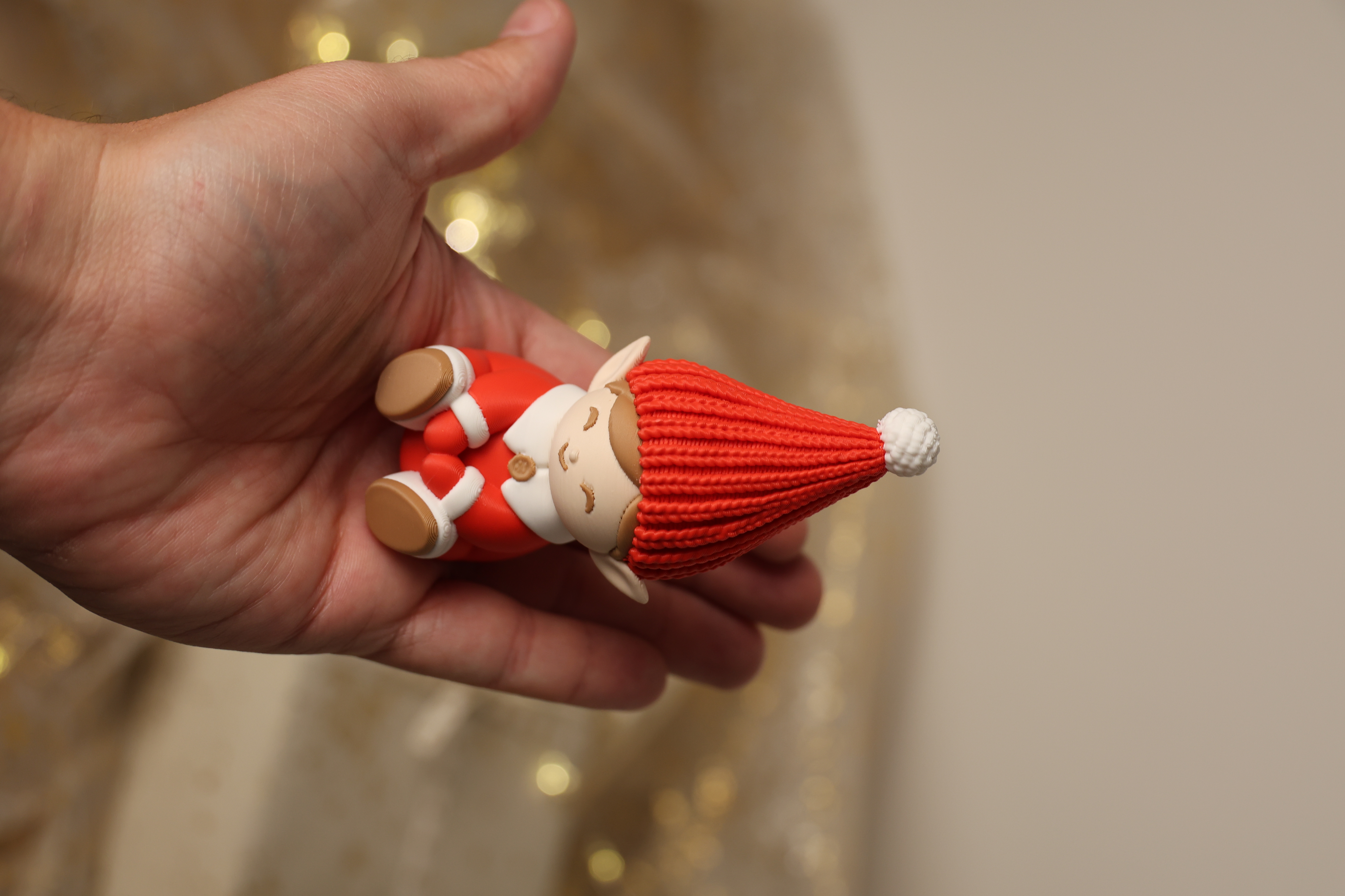 Christmas Elf with Knitted Hat and Pom-Pom — thumbnail 4