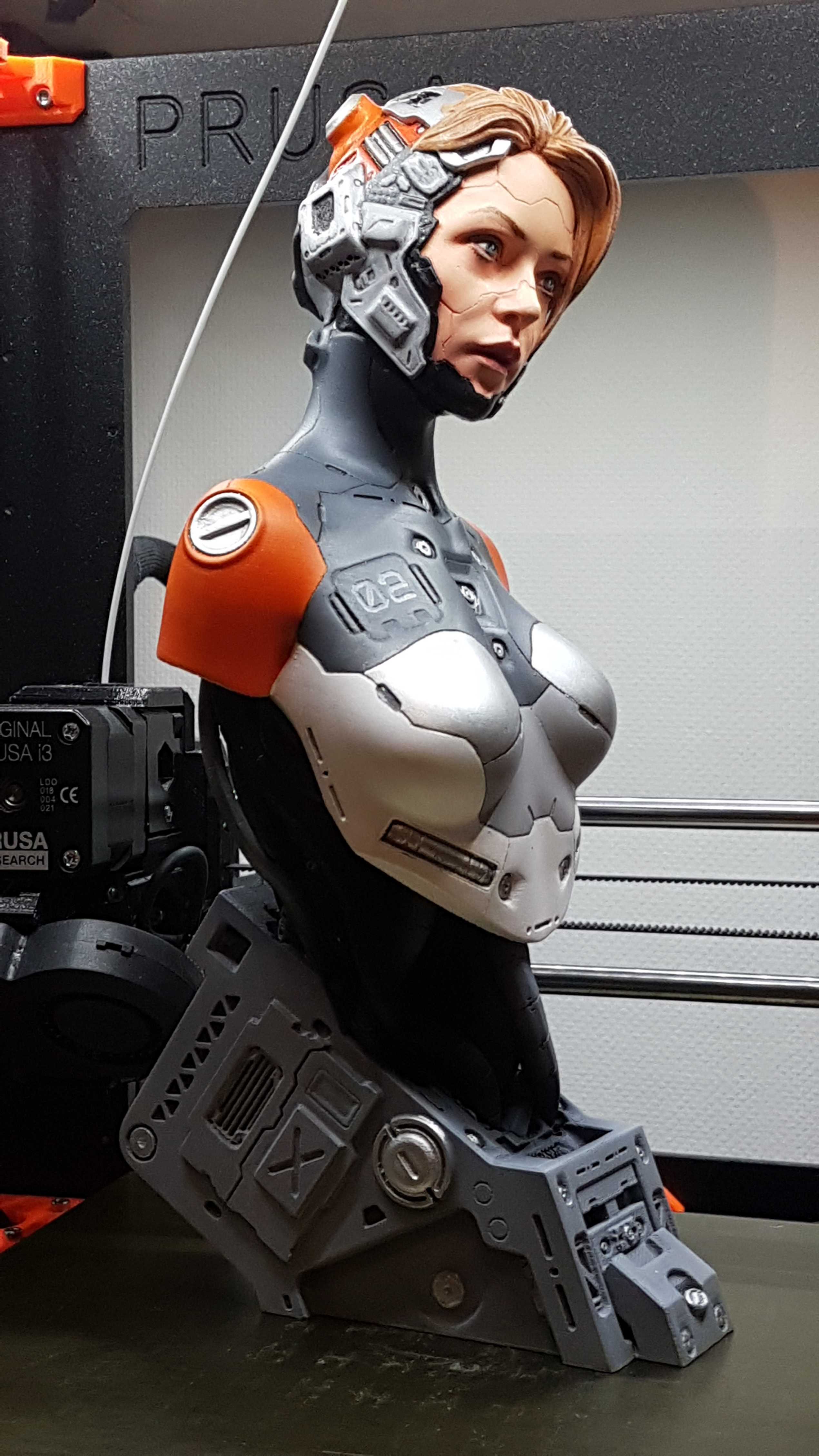 Miniatura 4 do modelo 3D Female Cyborg