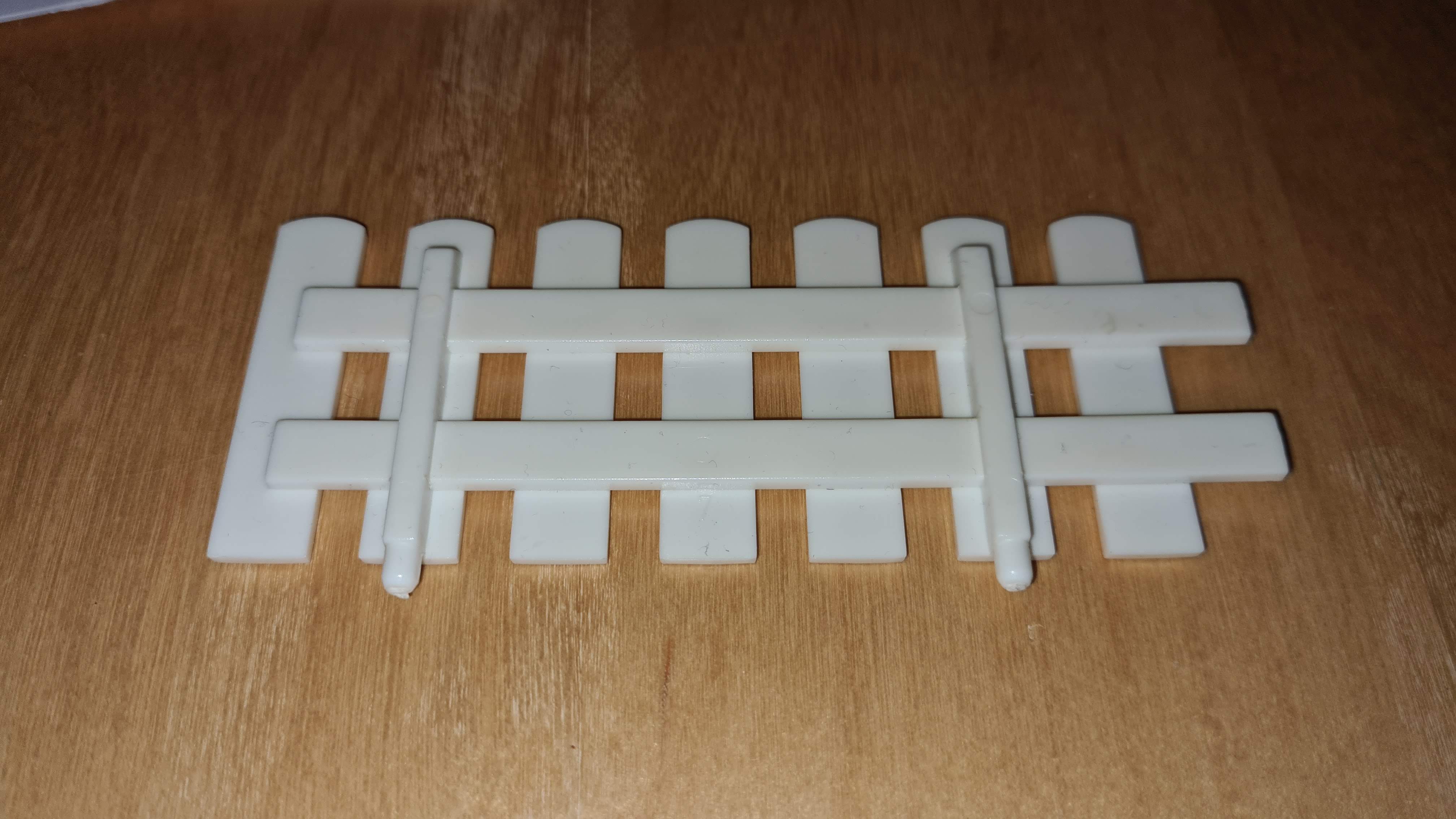 Fence panel for dolls house