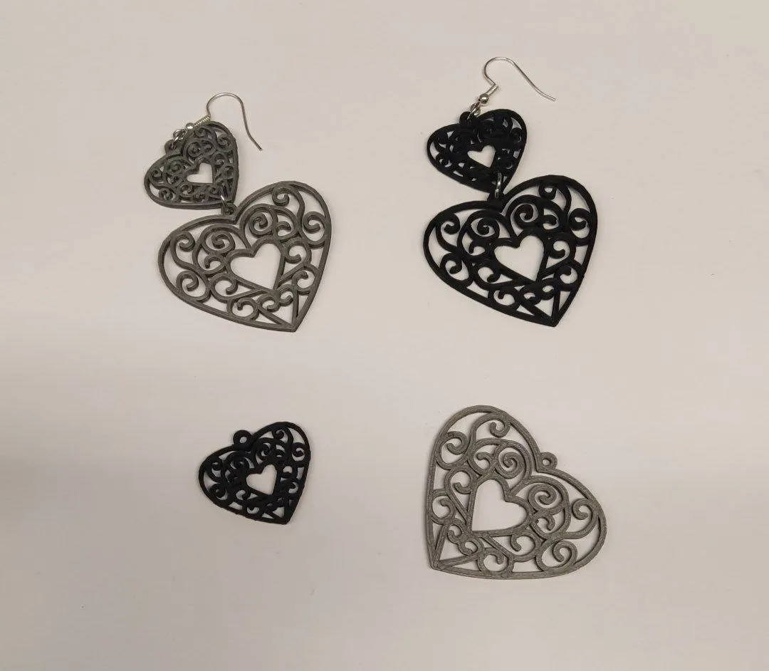 Earrings w/3D Heart