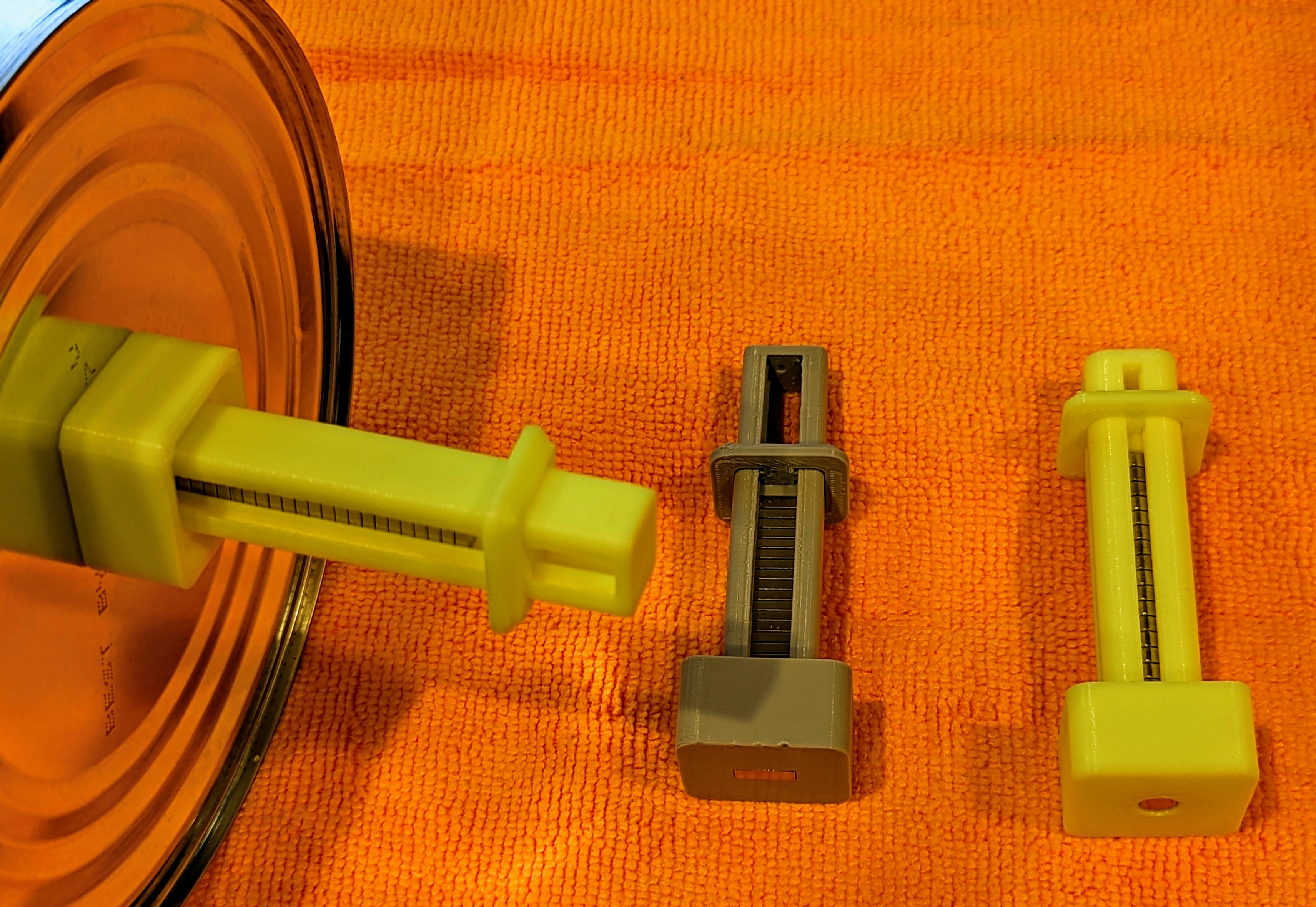 handy-magnet-dispensers-v2-by-ed-johnson-download-free-stl-model