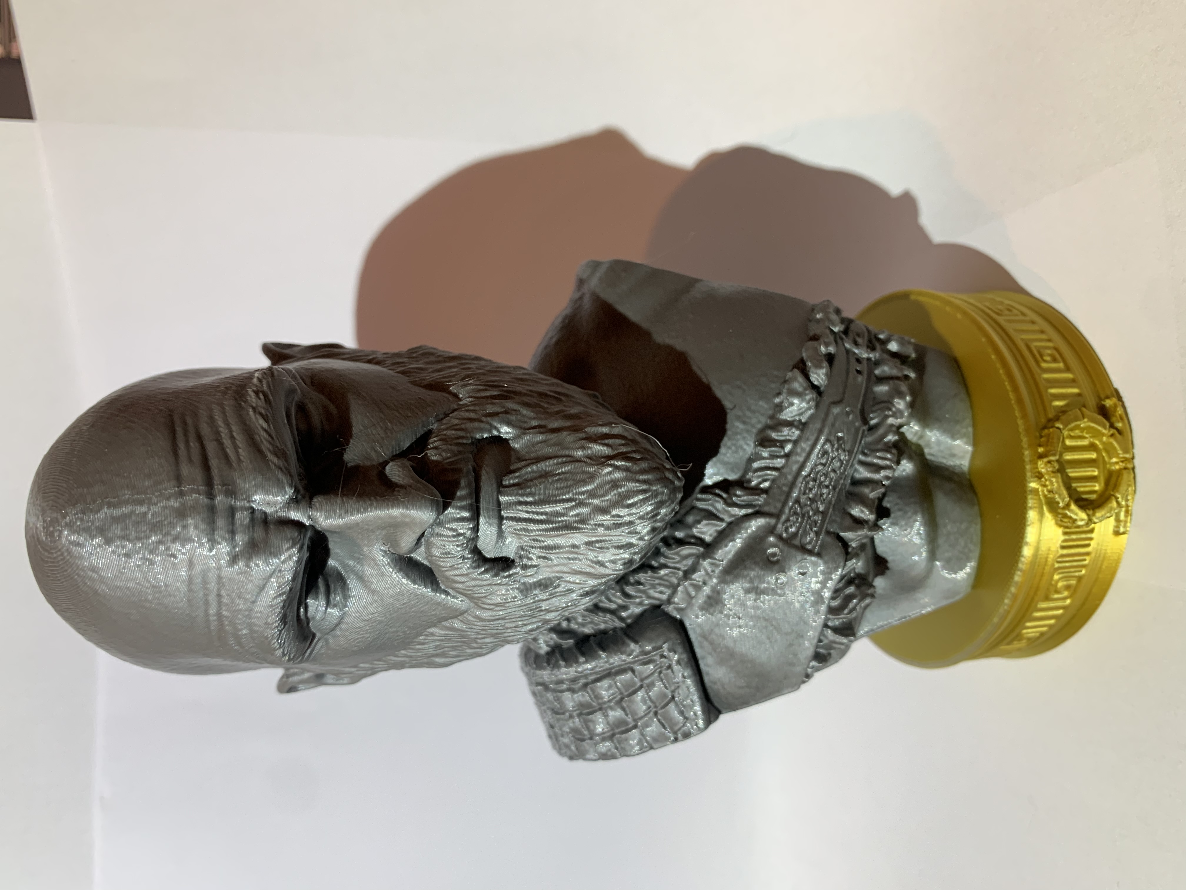 Miniatura 4 do modelo 3D KRATOS BUST BOBBLEHEAD