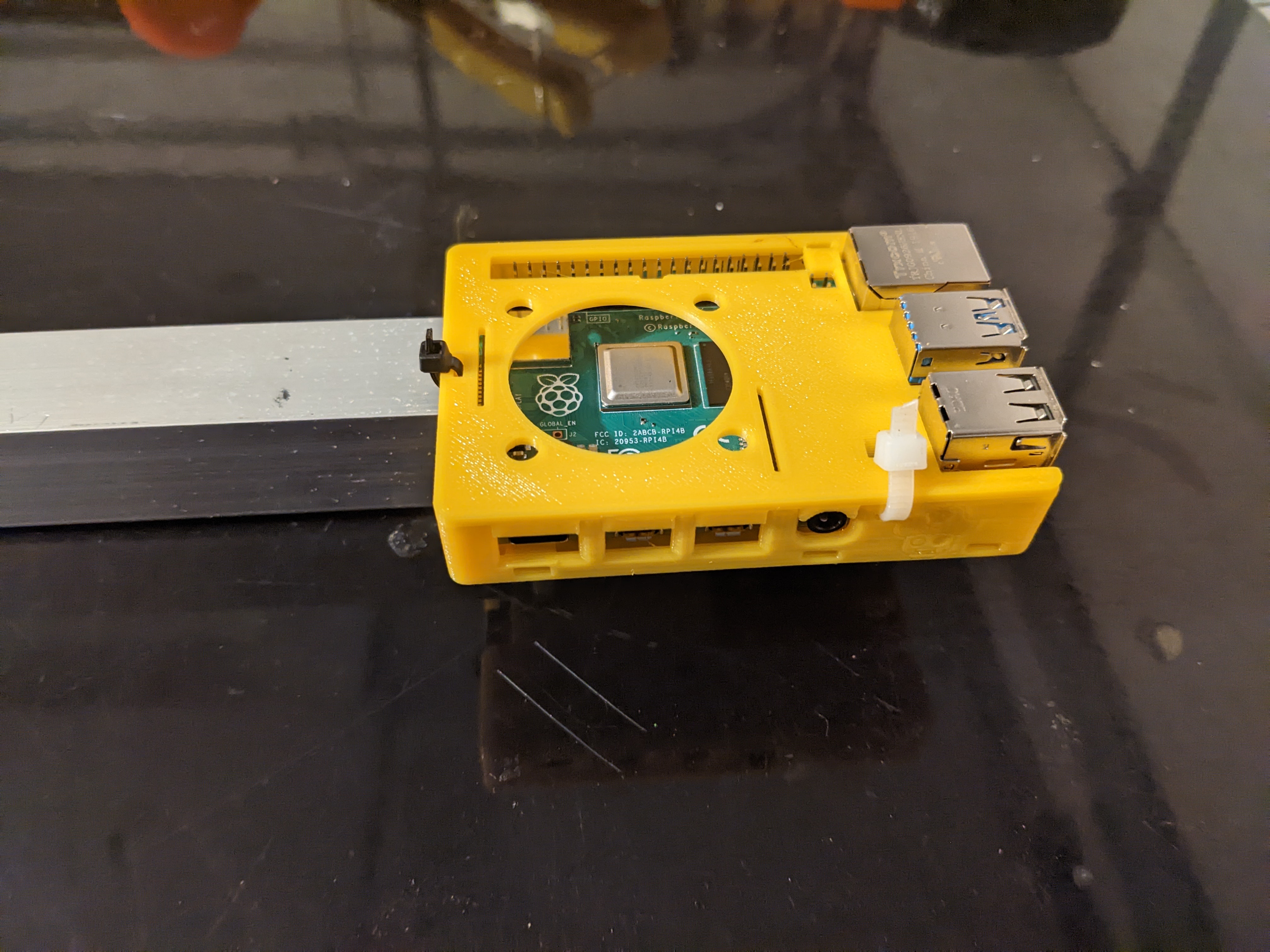 Slim Light Pi Case with CAD, with FRC easy mounts