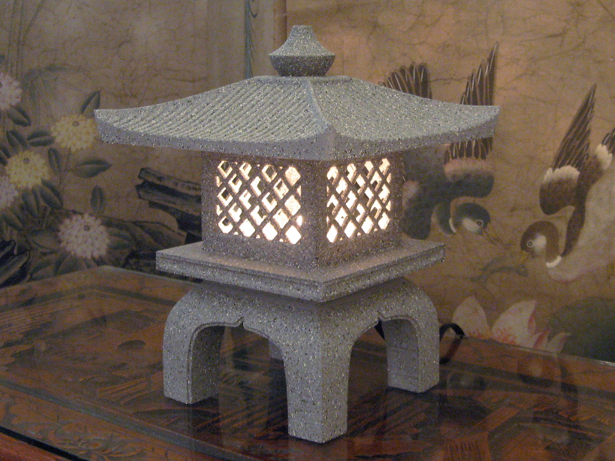 Japanese Garden Lantern Lamp