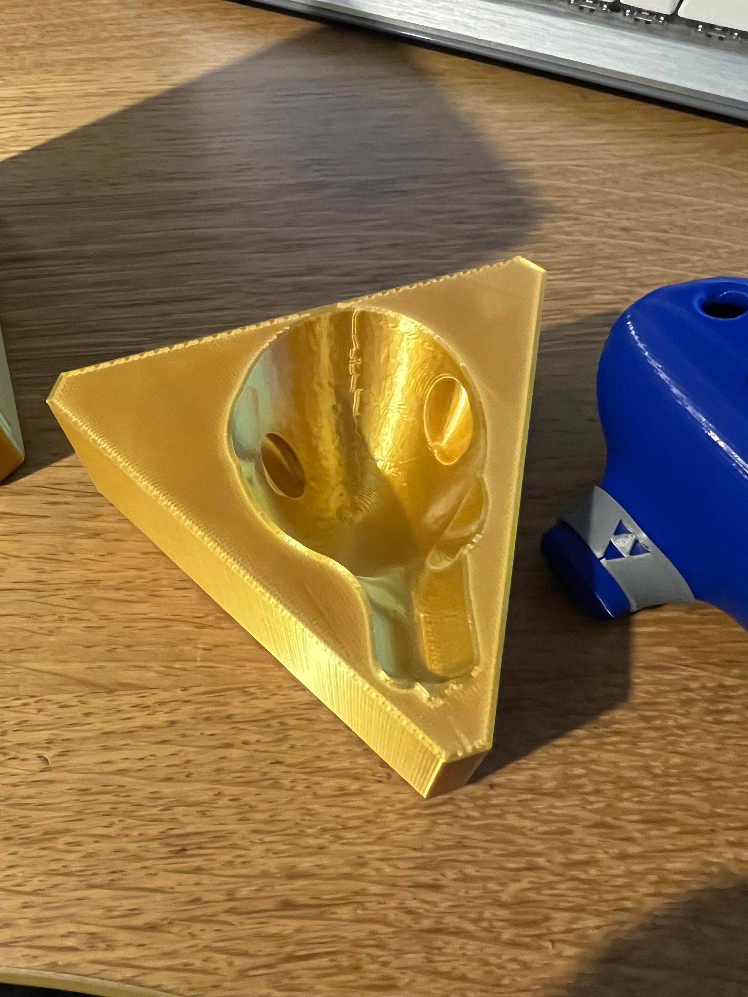 Zelda Base but Taller by Keivan Shooshtarian Download free STL model