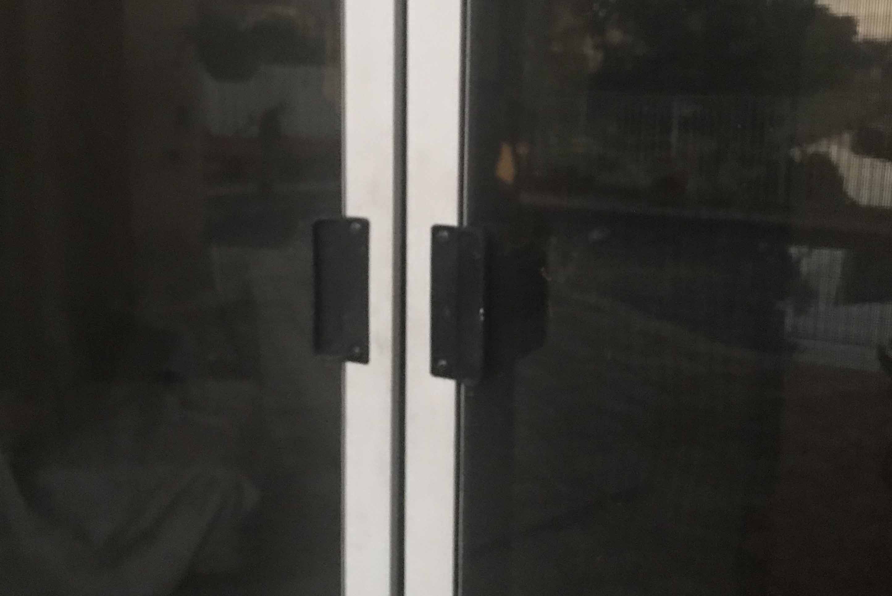 Sliding Screen Door Latch Keeper by AlwaysTinkering Download free STL