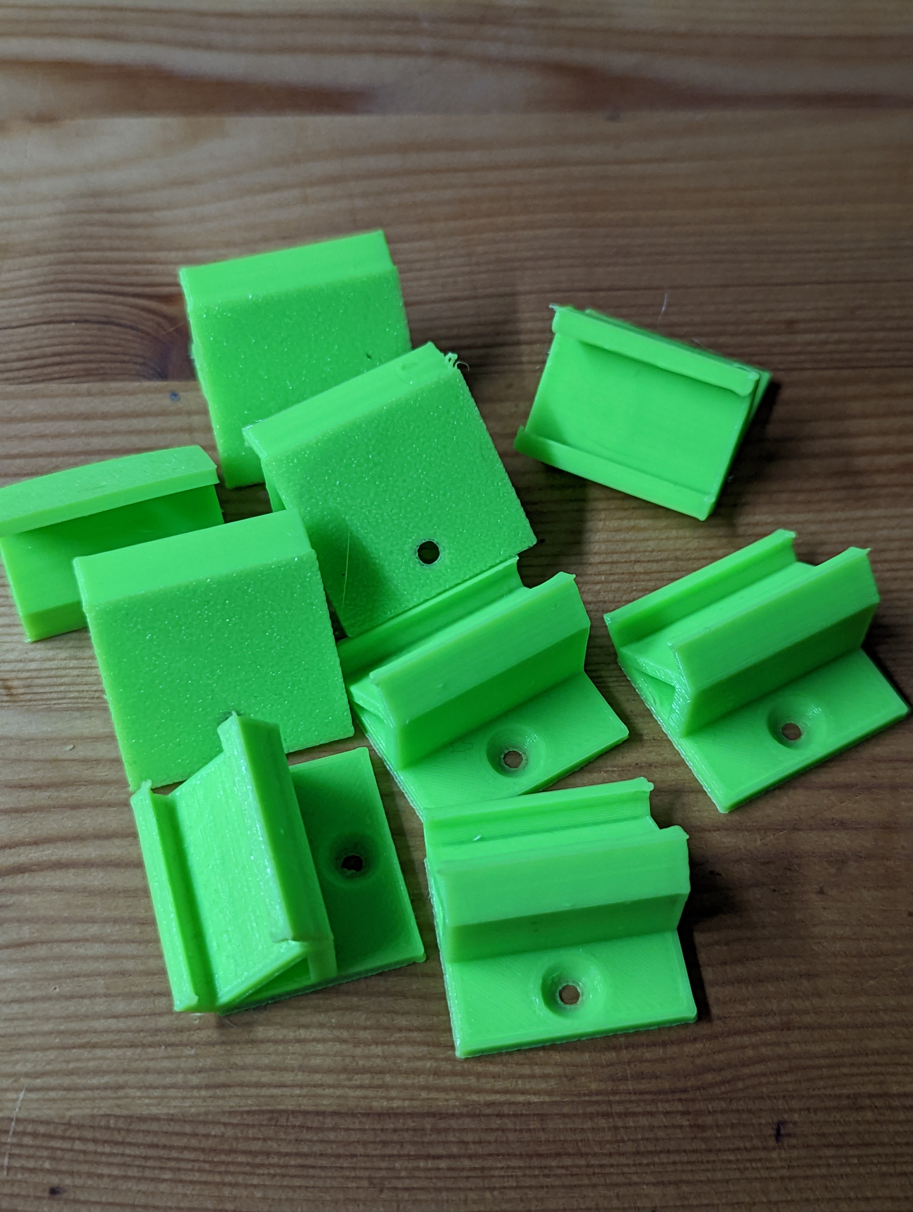 Philips Hue Light Strip Clip for Countersunk Screw with 45° Angle