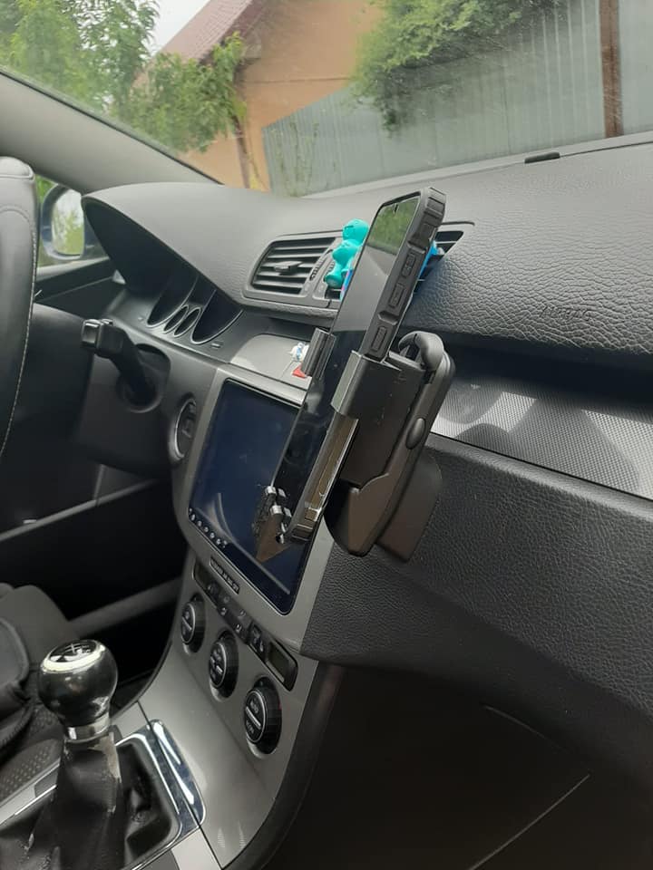 Custom mod phone stand for VW Passat B6 bluetooth stand by Adrian-Claudiu  Bîcleșanu, Download free STL model