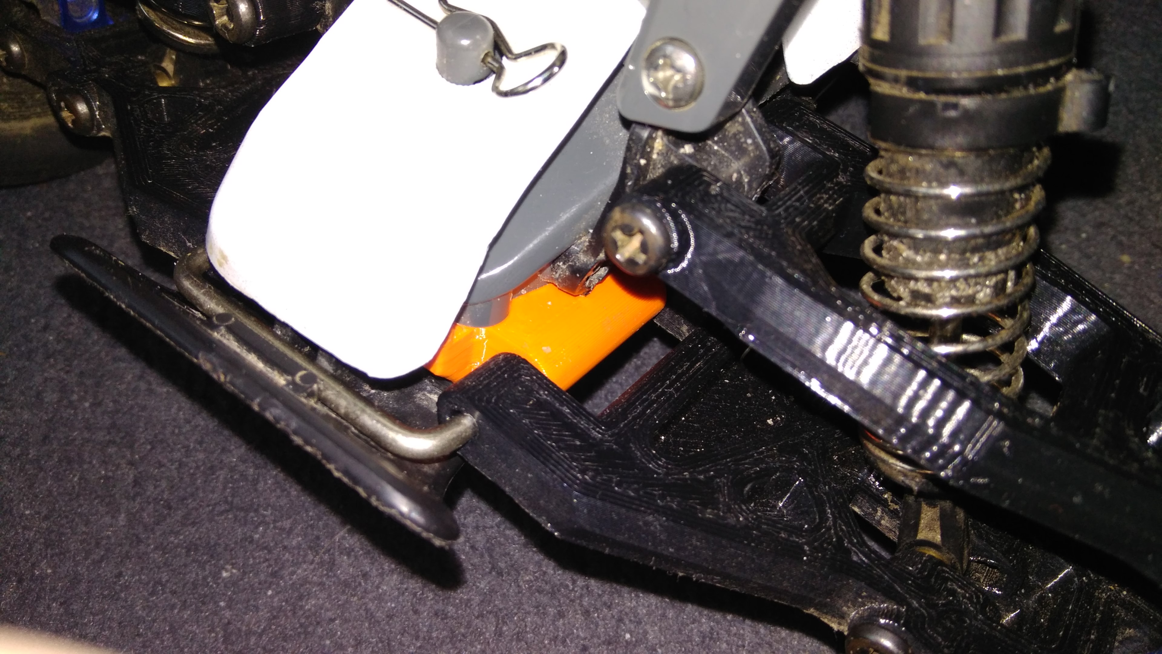 Aufhängungshalter vorne für DT-03 / front suspension holder for DT-03 3D model by DustinTRC