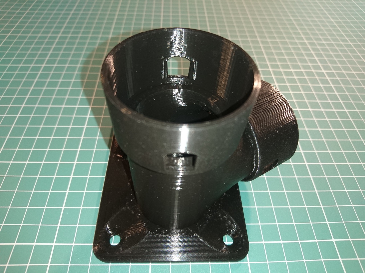 Miniatura 31 do modelo 3D Bosch RA1171 Router Table Dust Port Splitter Click Adapter