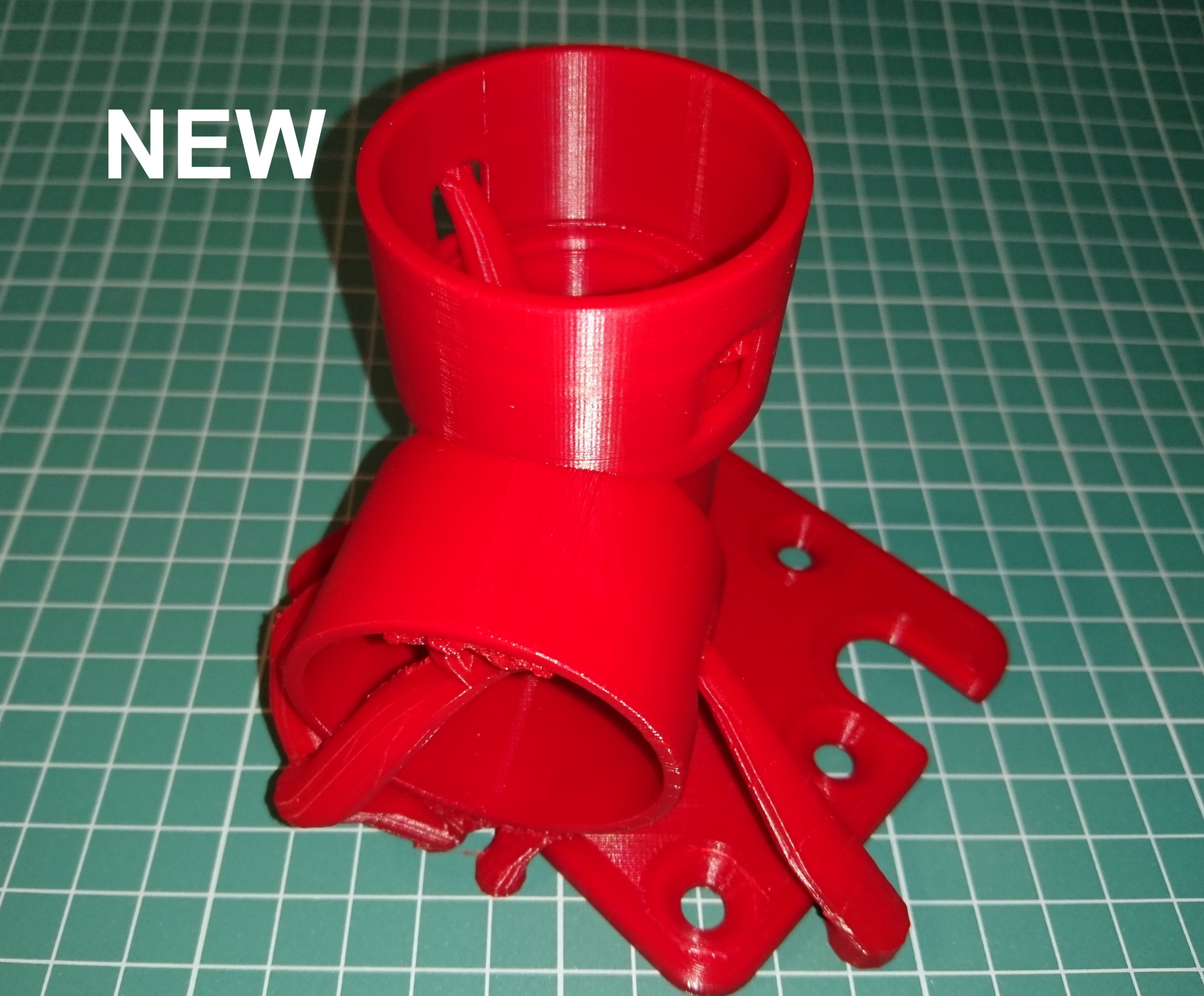 Miniatura 12 do modelo 3D Bosch RA1171 Router Table Dust Port Splitter Click Adapter