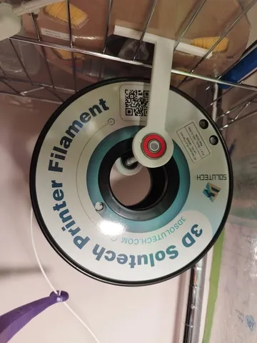Filament hanger