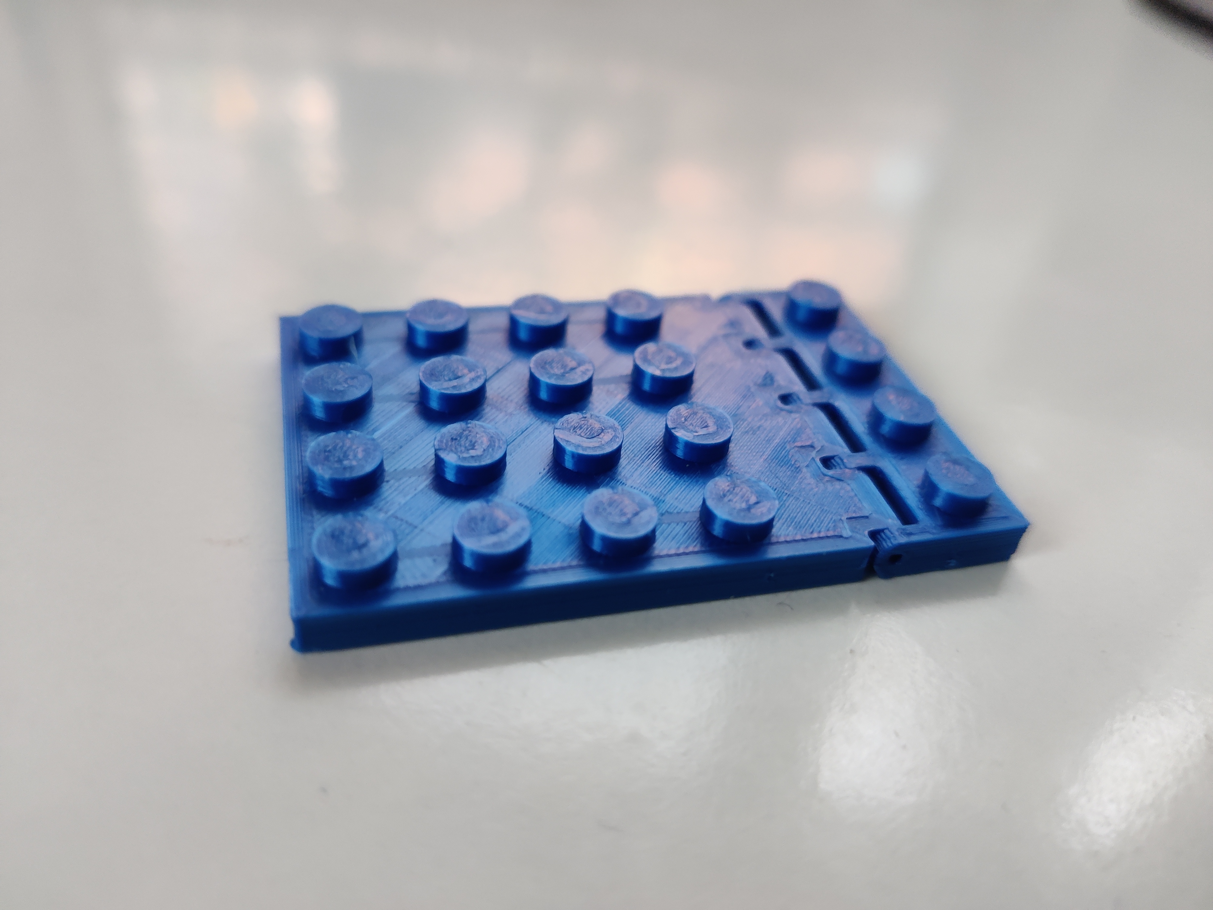 Lego brick generator tool - hinged plate