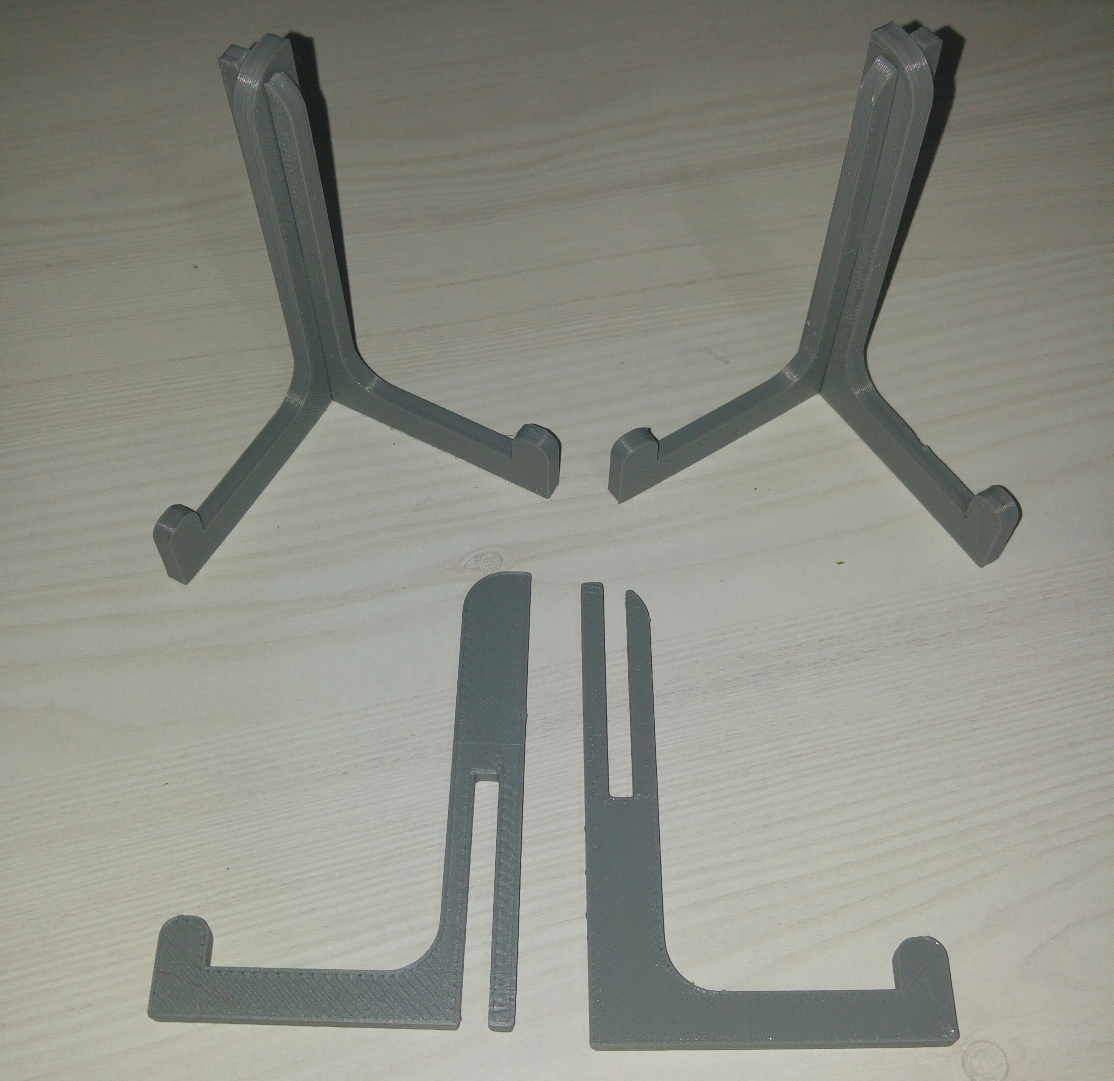 Picture / Plate Holder