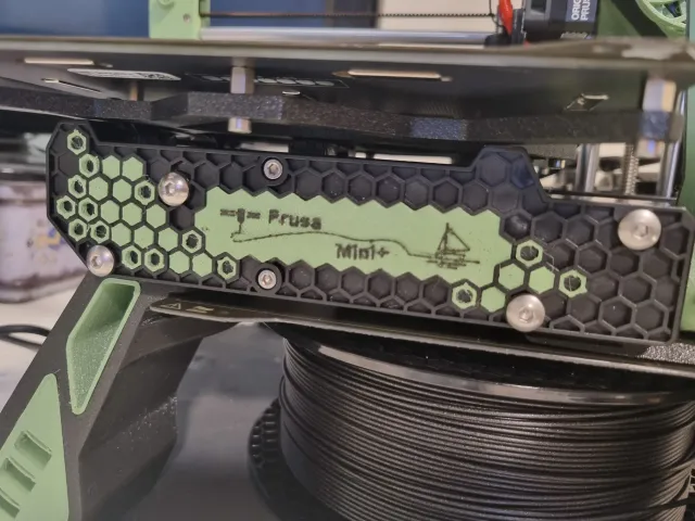 Prusa Mini+ Faceplate with boat on a filament sea
