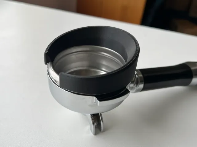 Eureka Portafilter Funnel with magnets
