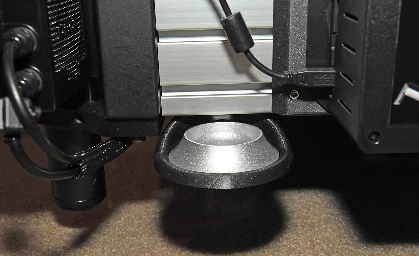D-Box Gen5 Foot holder