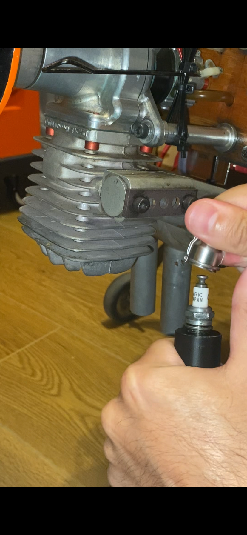 Miniatura 3 do modelo 3D RC spark plug cap puller