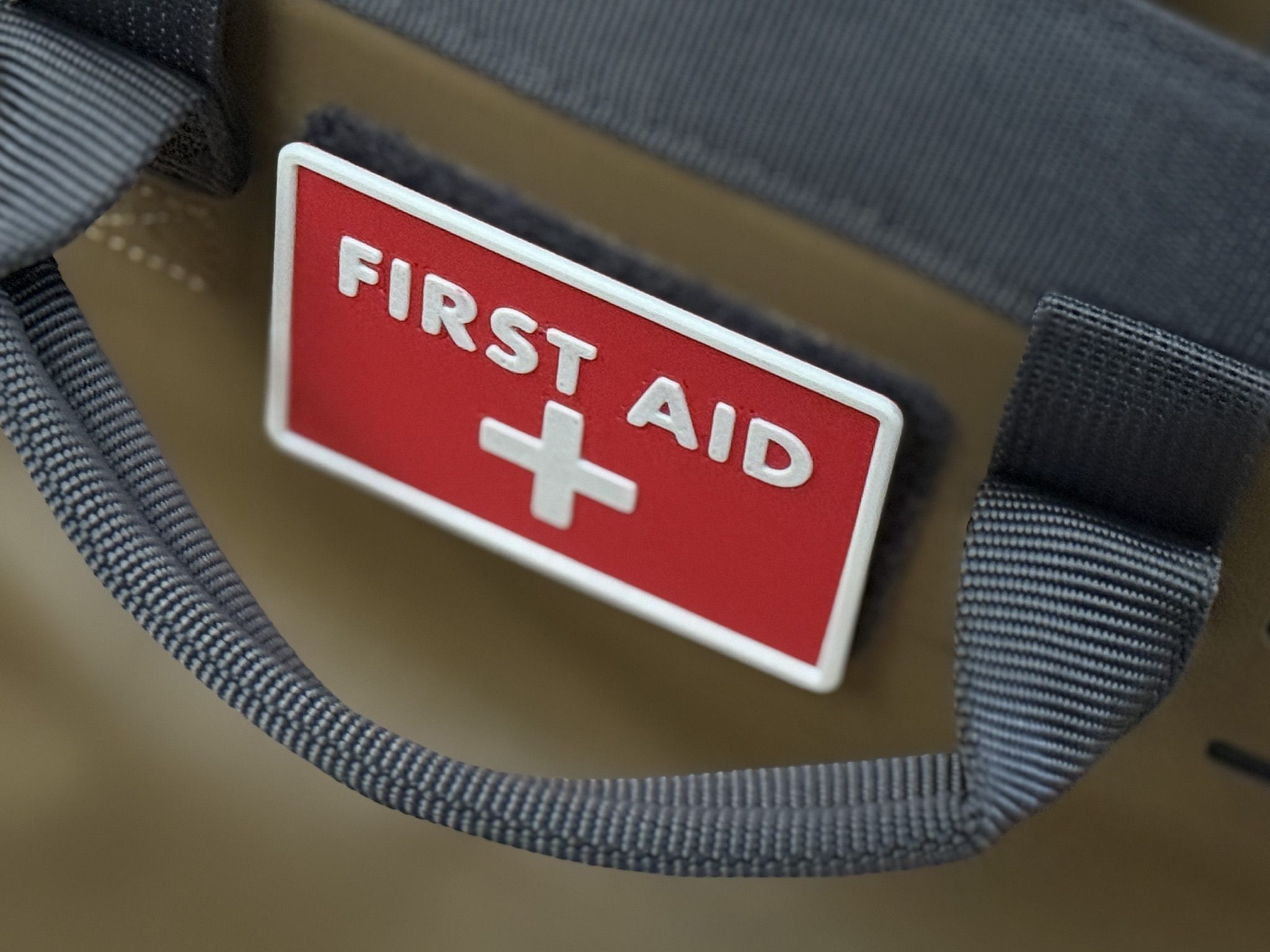 EDC FIRST AID patch (3x2 inch velcro)