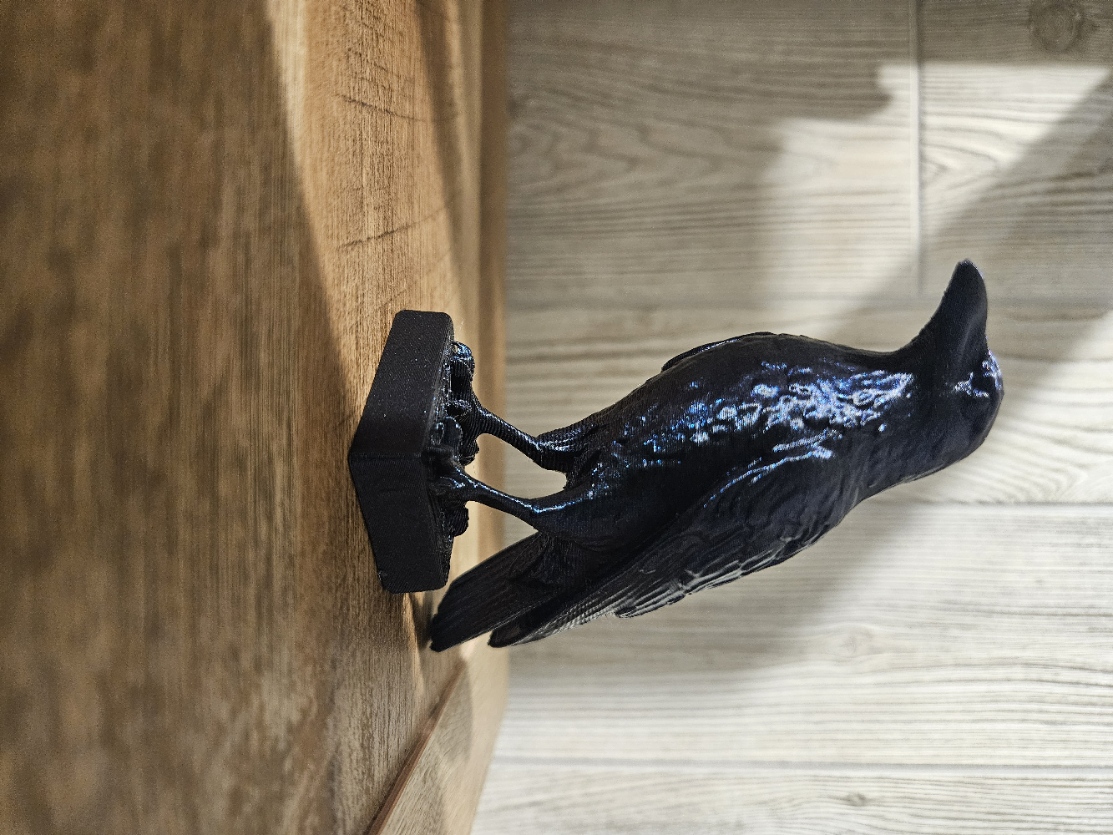Raven Statue