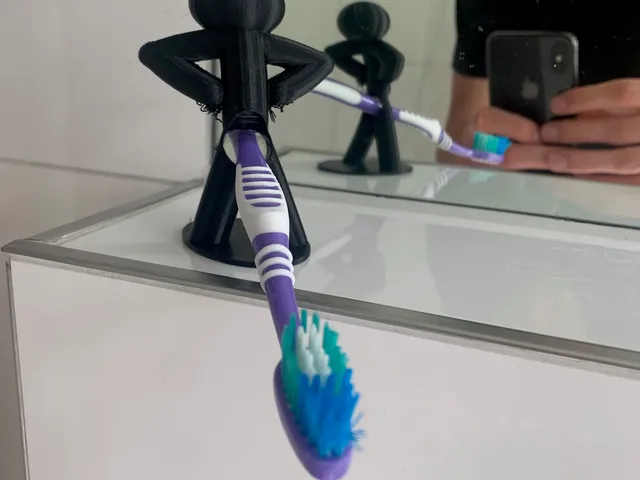 Boy Toothbrush Stand
