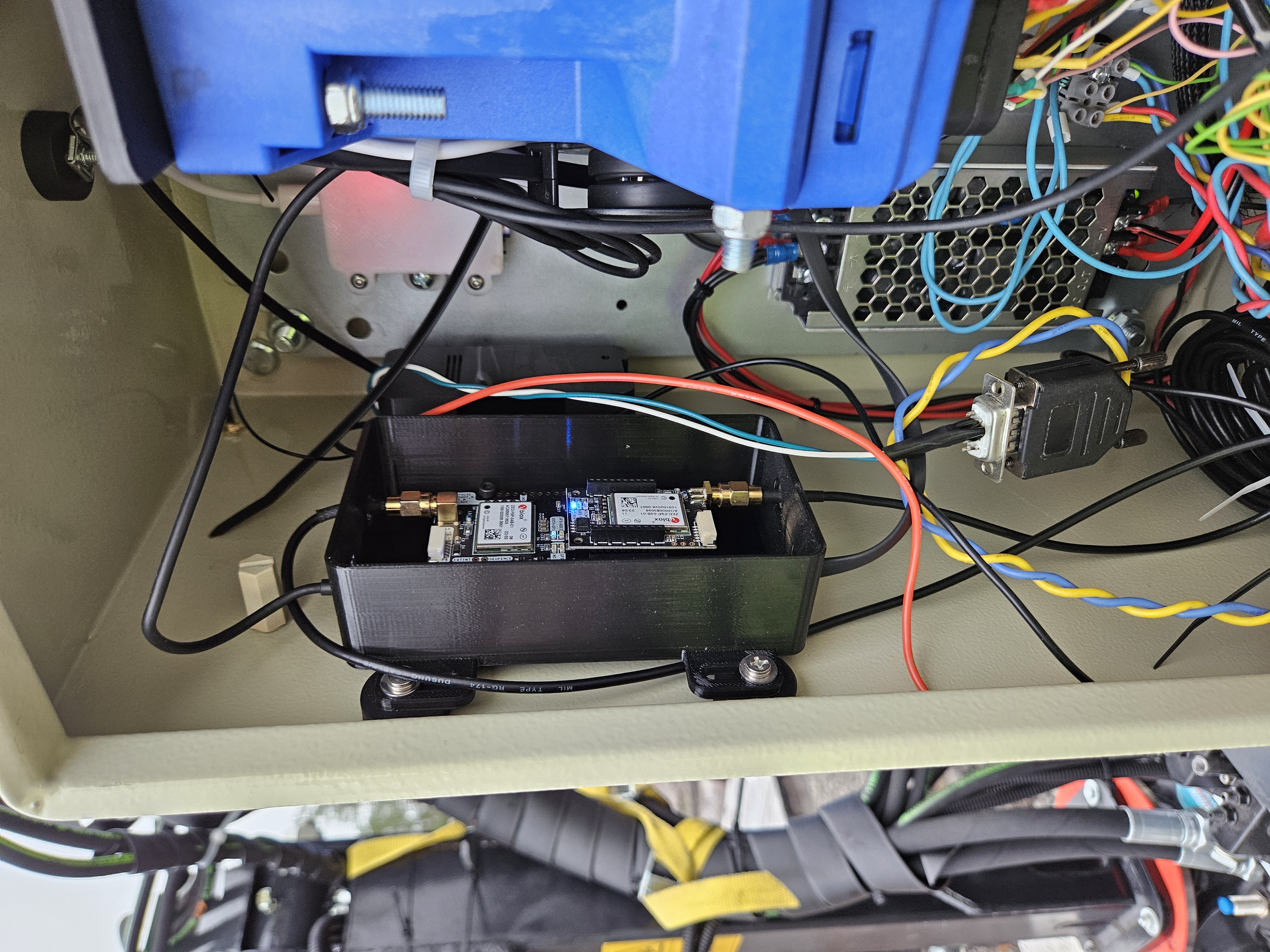 GNSS RTK2B casing
