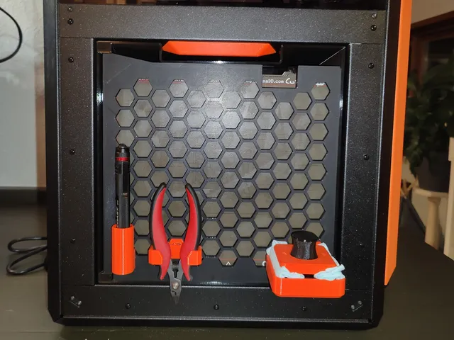 Core One 5xSheet holder with HSW Wall and custom Mini HSW Wall (½ size) inside storage.