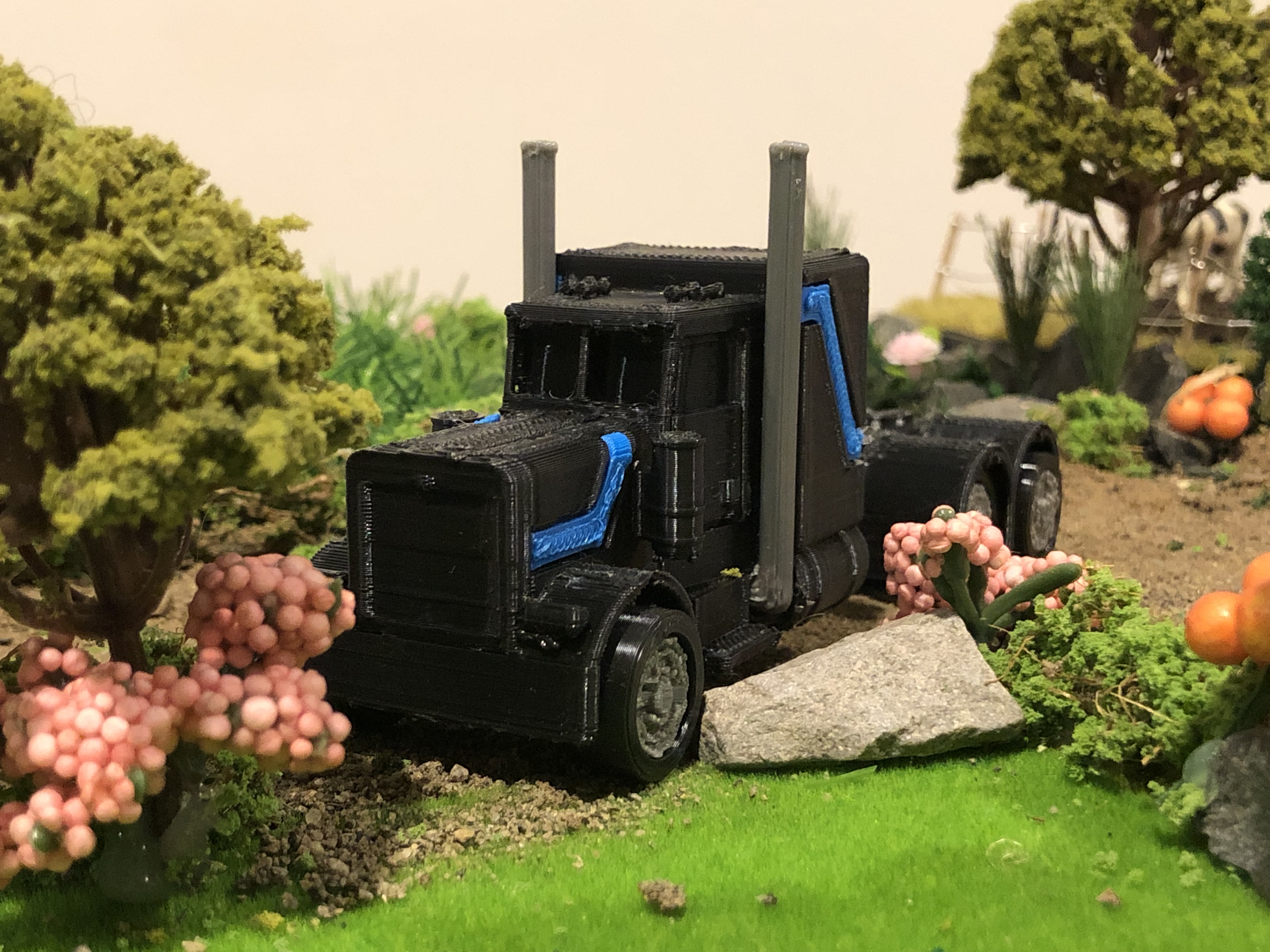 1/64 Scale Peterbilt 379 semi truck