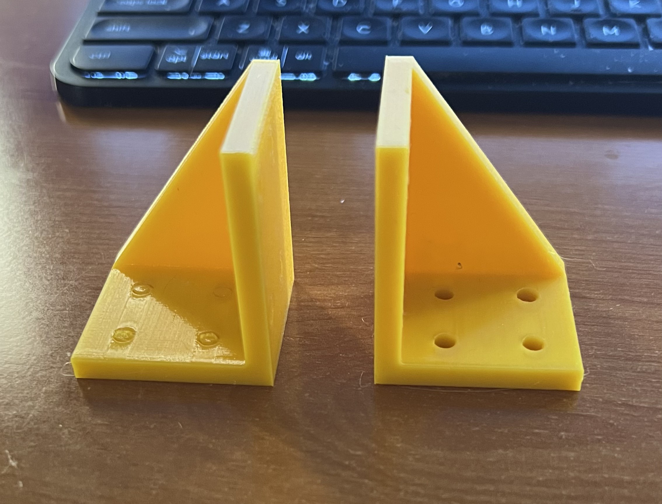TP-LInk T2800G Mounting Brackets