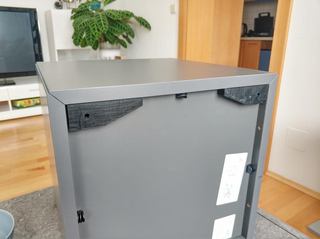 Ikea Eket wall mount