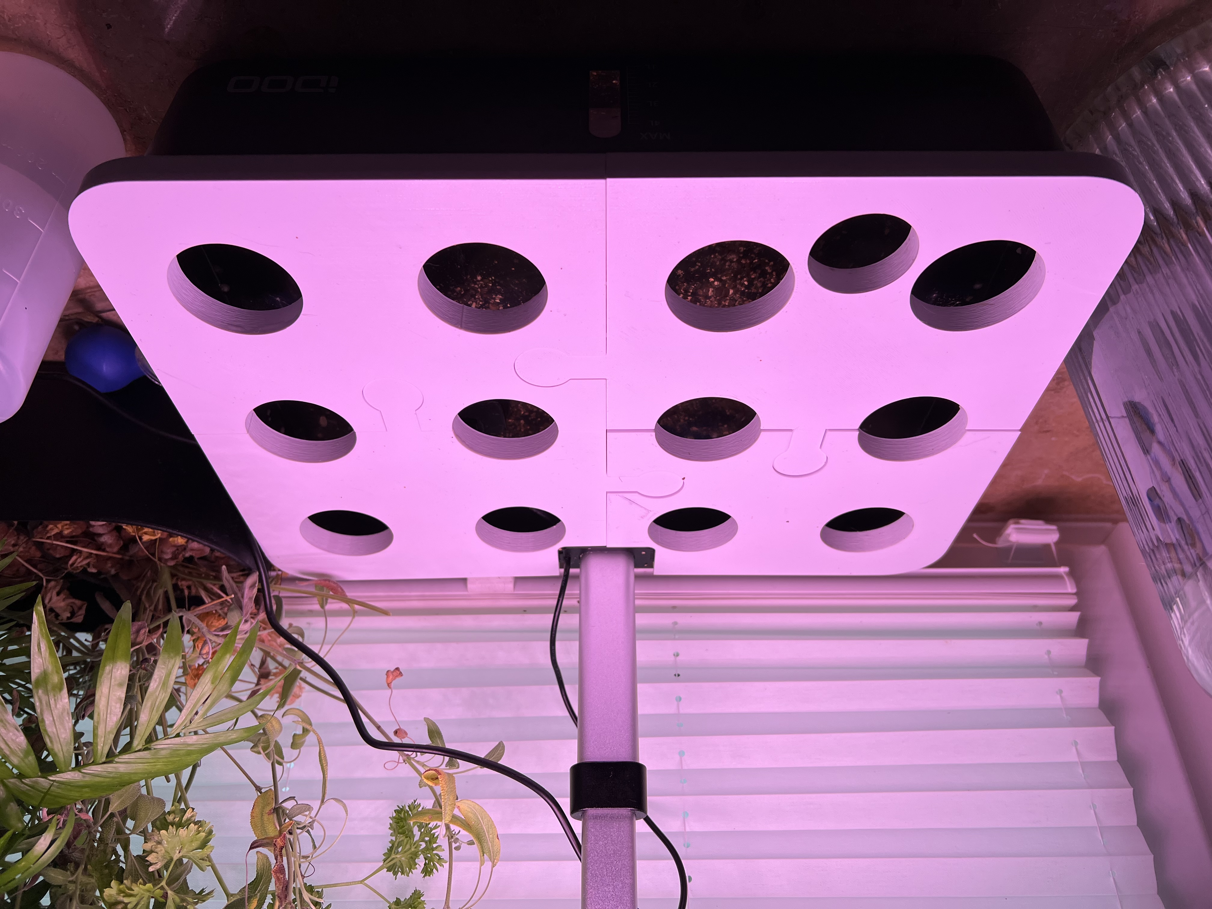 iDoo Hydroponic Cover for 55mm Net Pots