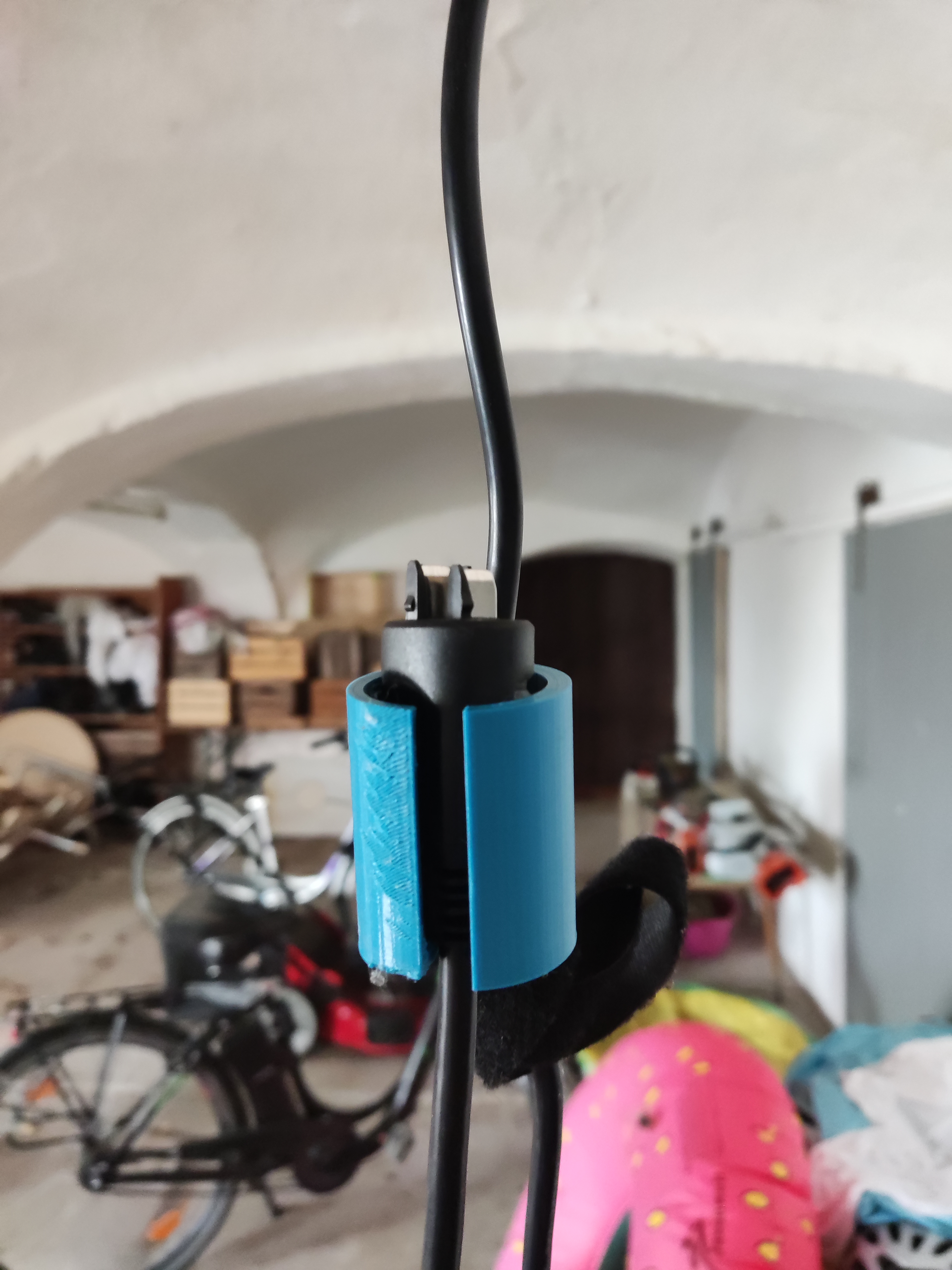 Bosch eBike Charger cabel holder // Ladekabel Halter eBike