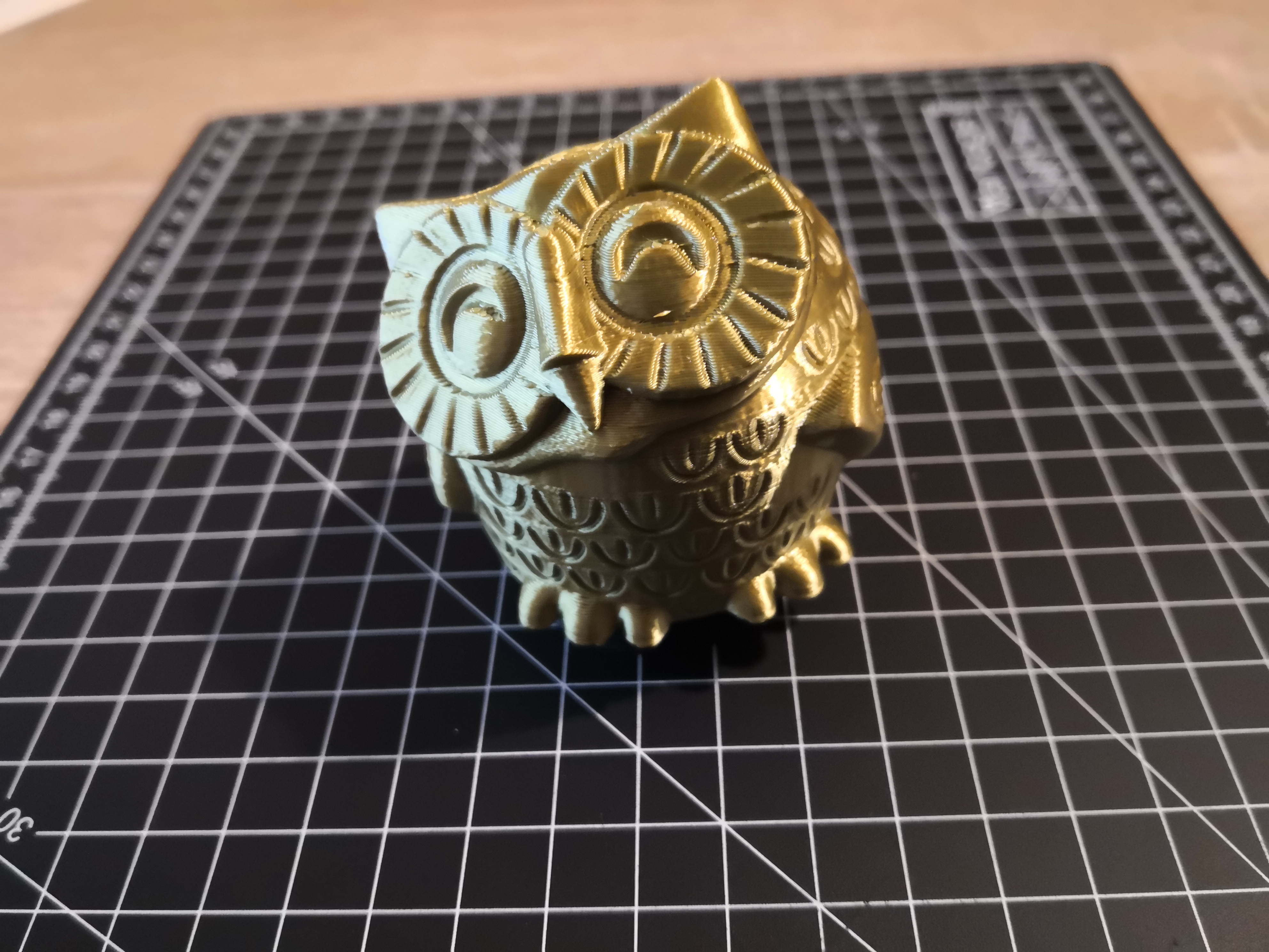 Miniatura 2 do modelo 3D Cute Owl Bobblehead