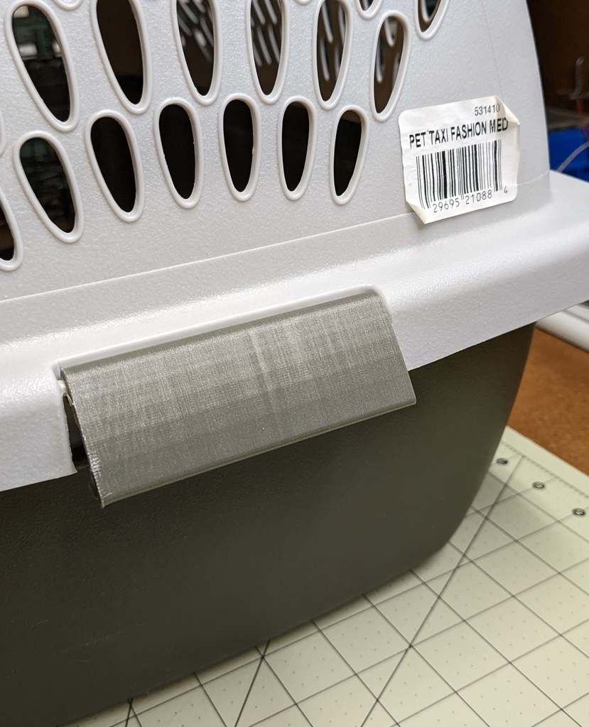 Replacement Latch for Plastic Kennels by Audi Download free STL model