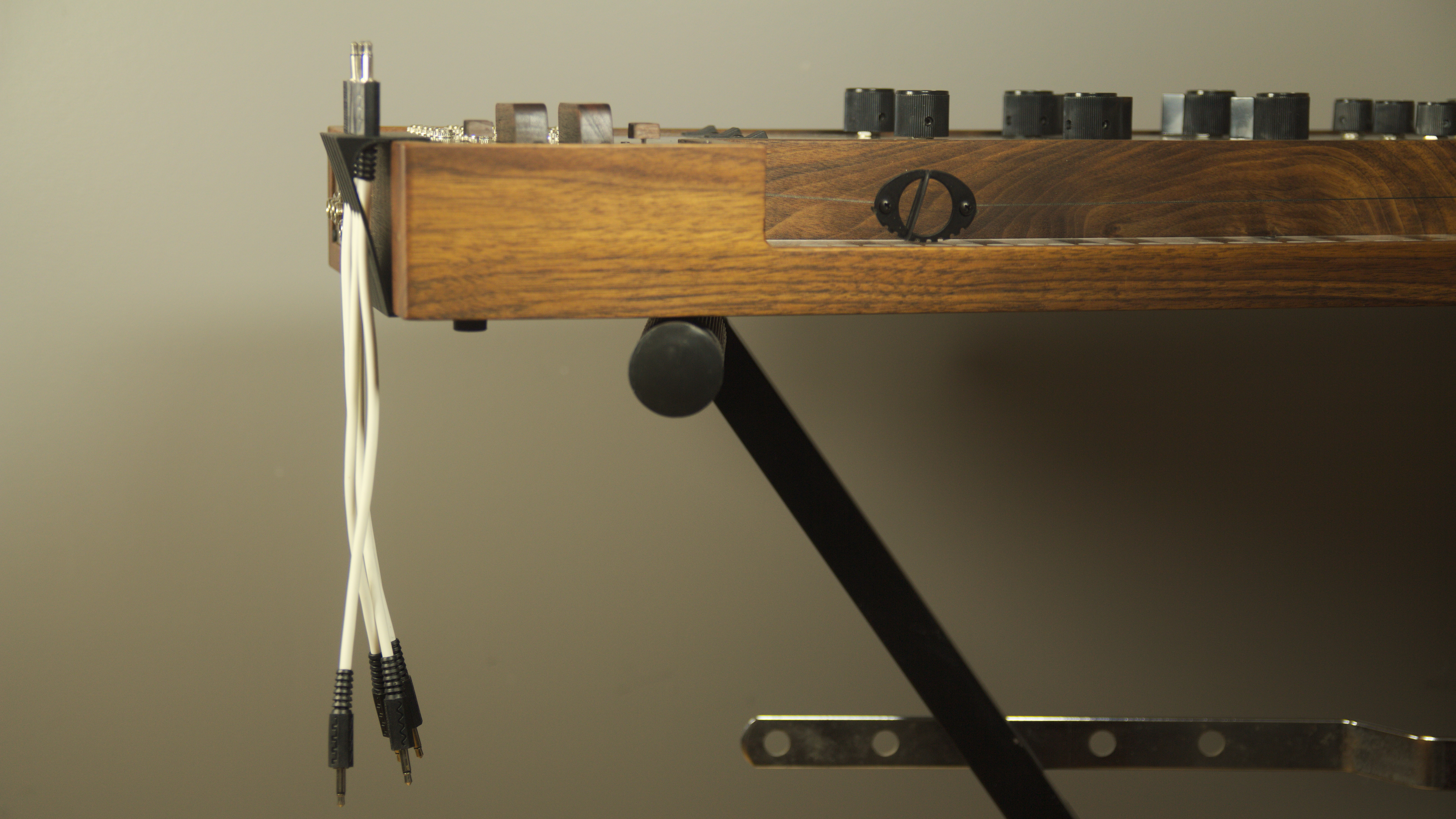 Miniatura 3 do modelo 3D Patch Cable Holder for Therevox ET-5