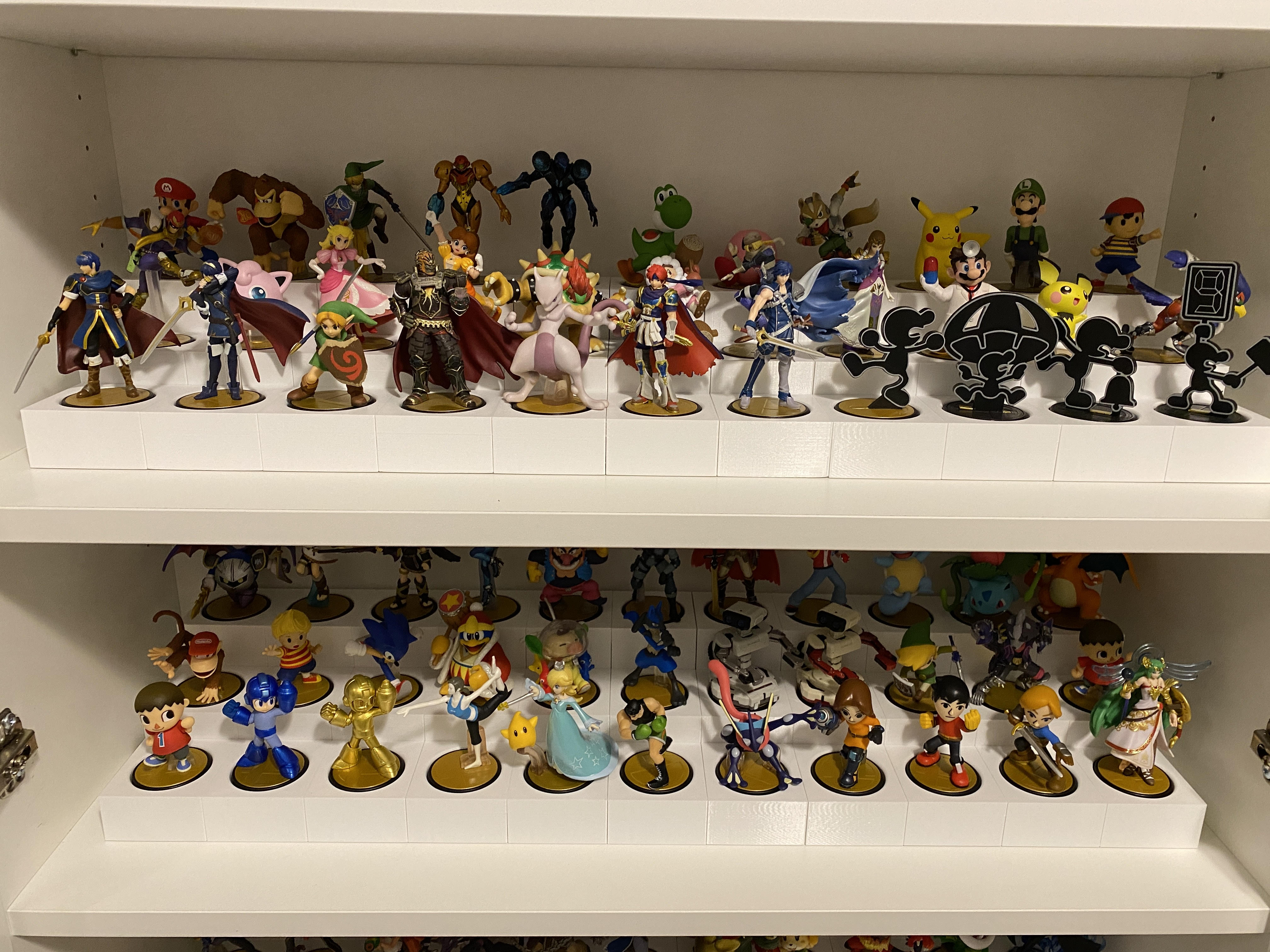 Amiibo Stands for Full Amiibo Collection