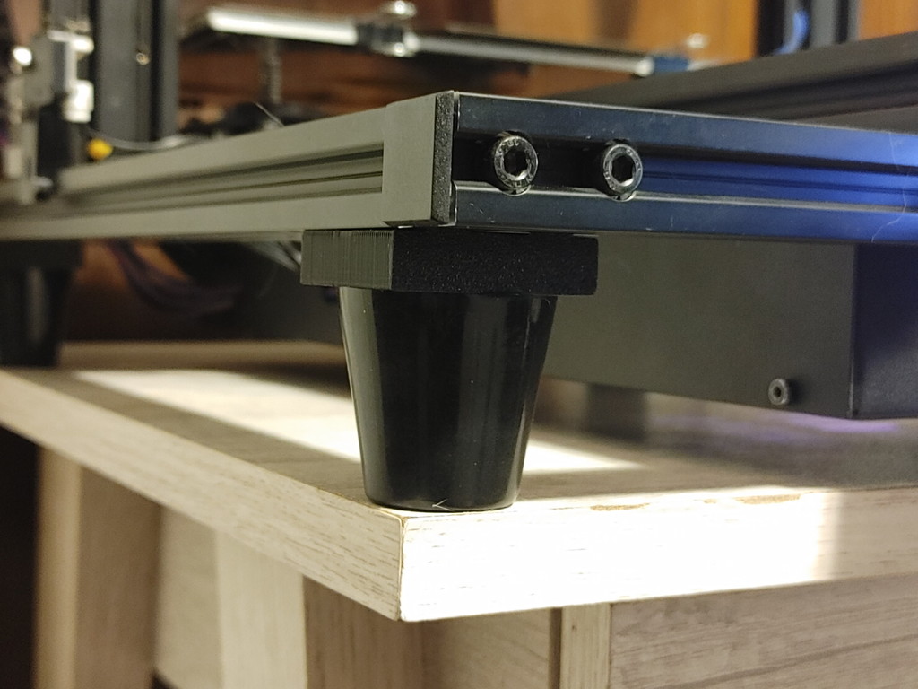2040 Rubber Foot Spacer - 10mm rise