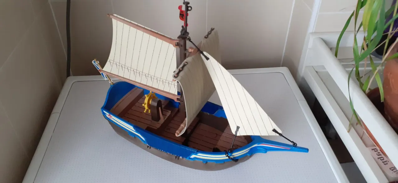 157984 playmobil pirate boat by jirka.skladal