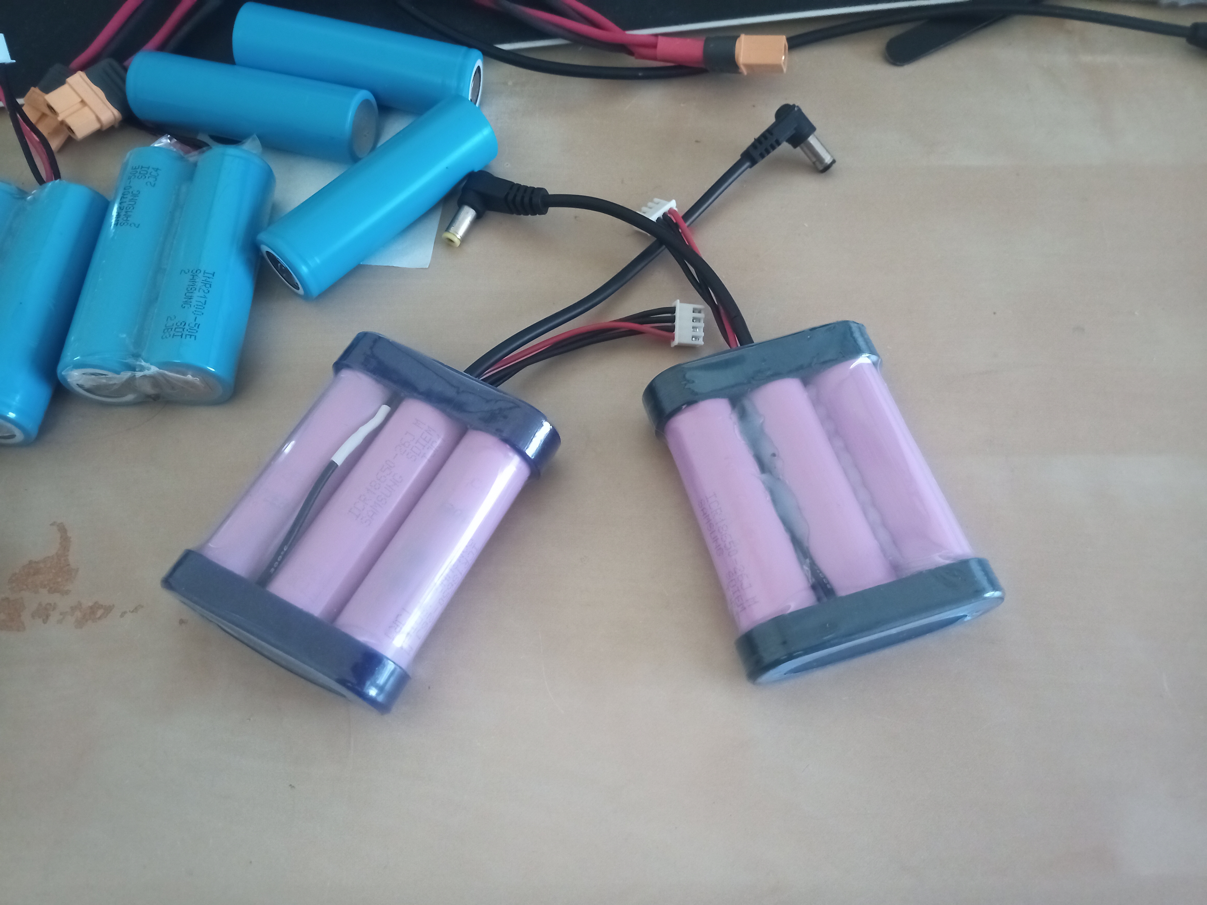 FPV goggles 18650 3S Li-Ion battery pack holder