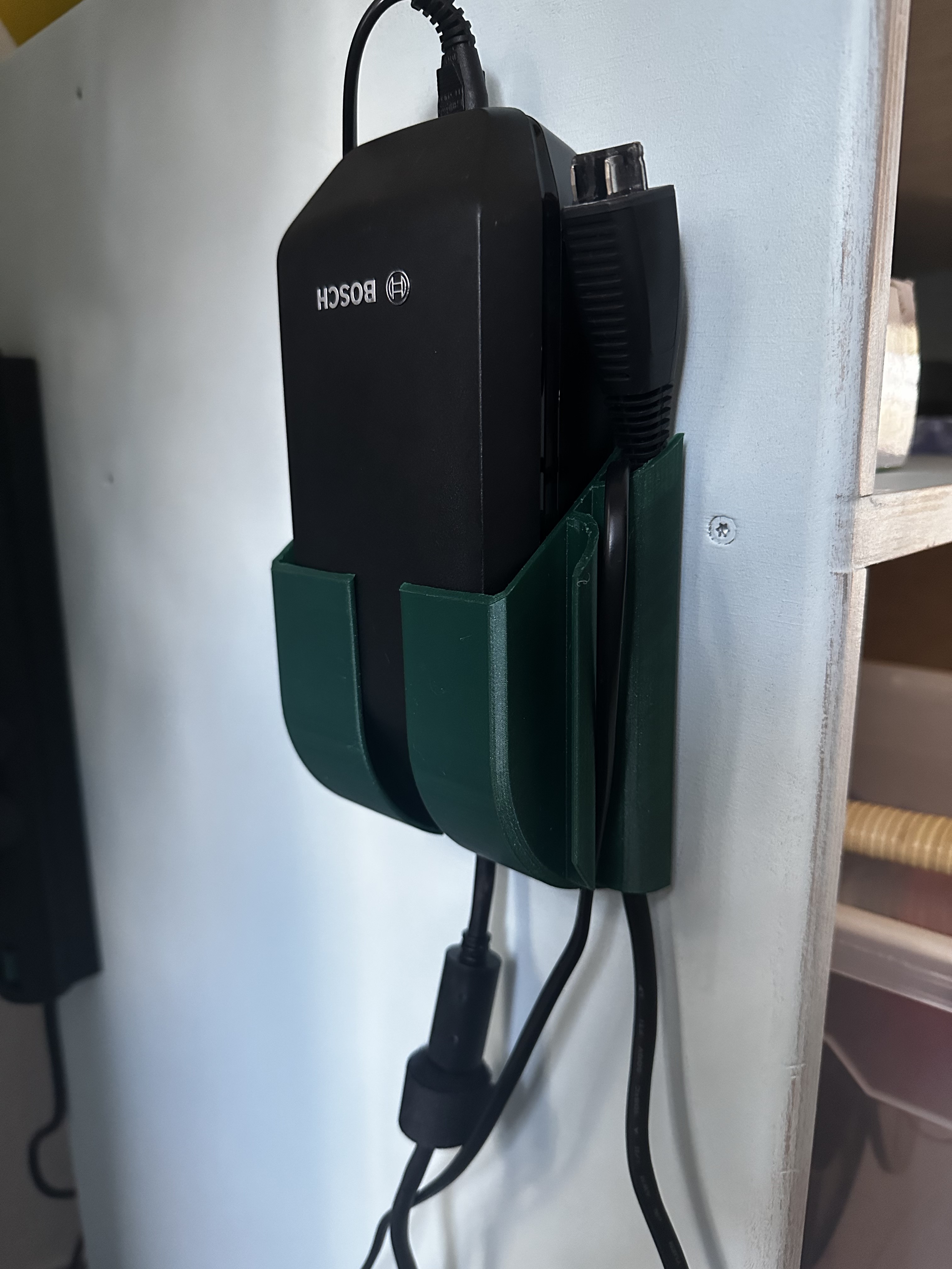 Wall holder for Bosch charger BPC3400 4A Charger