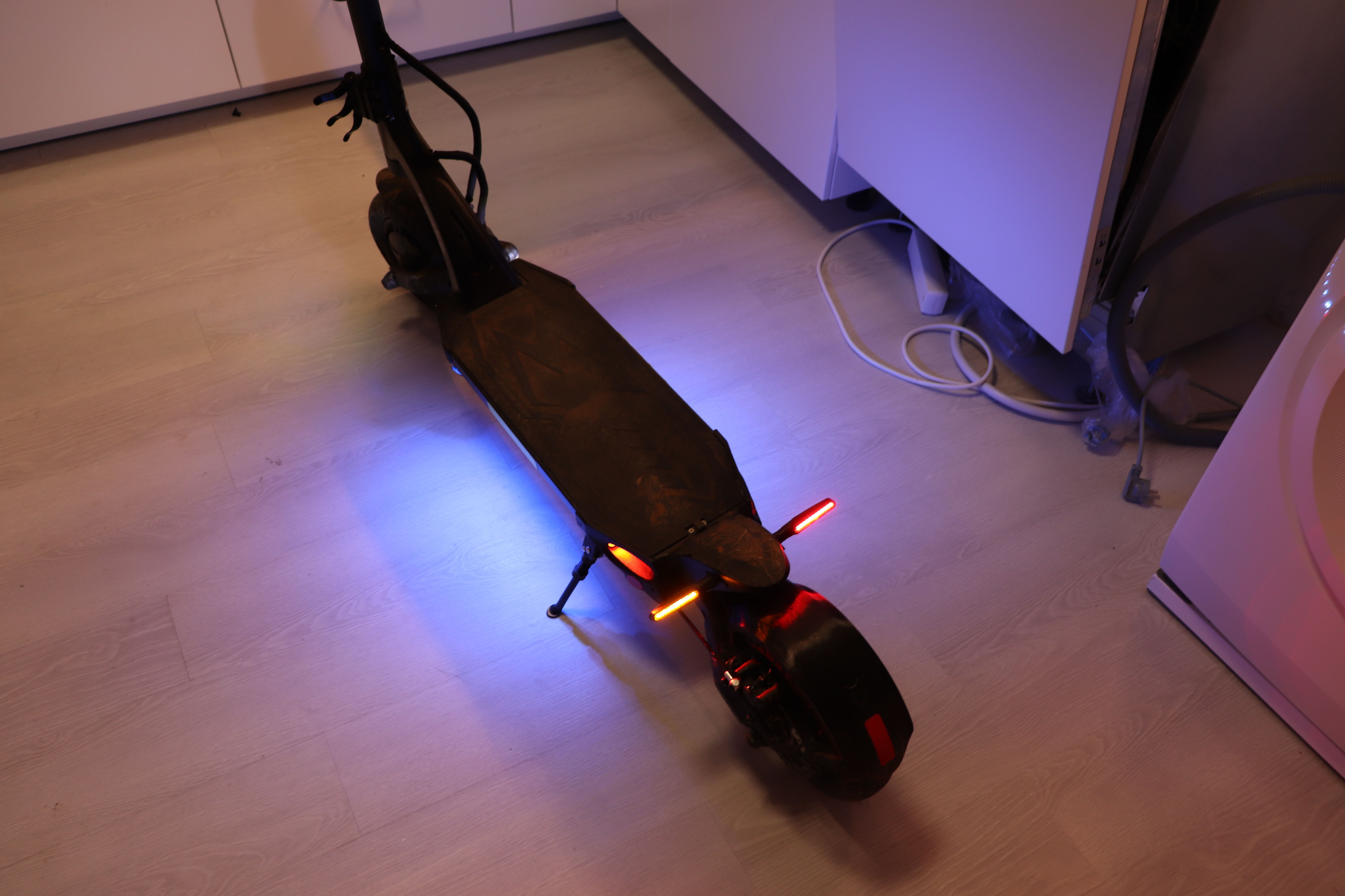 Escooter turn signals mod (Kaabo Mantis 10) by Danol Download free