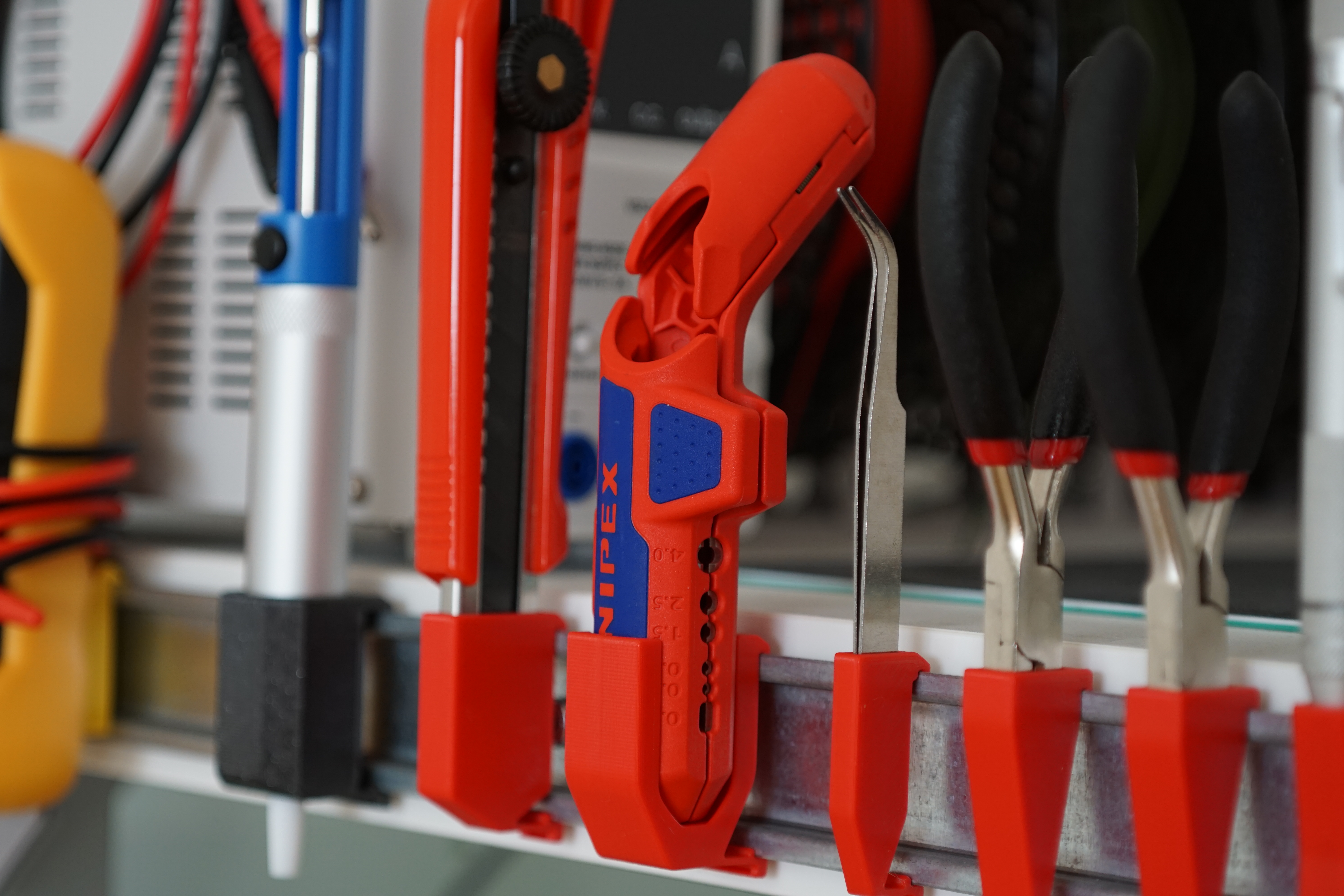 DIN Rail Wire Stripper Holder