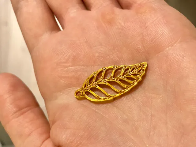 Leaf earrings